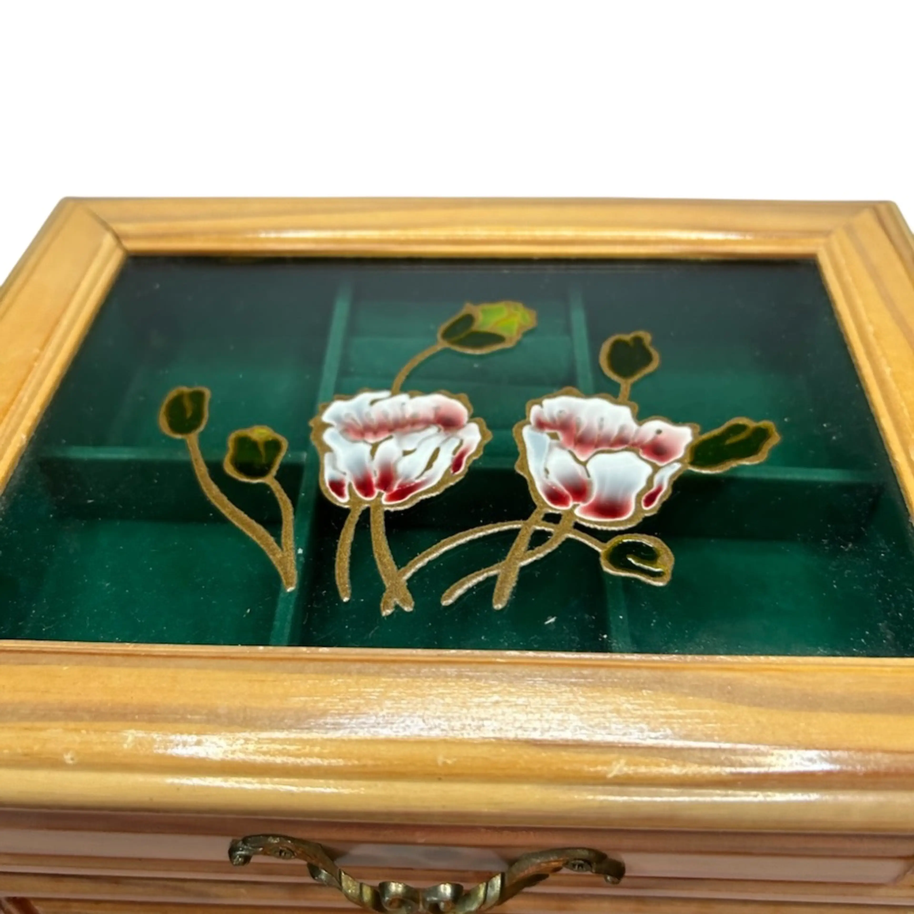 Image 3 of 8