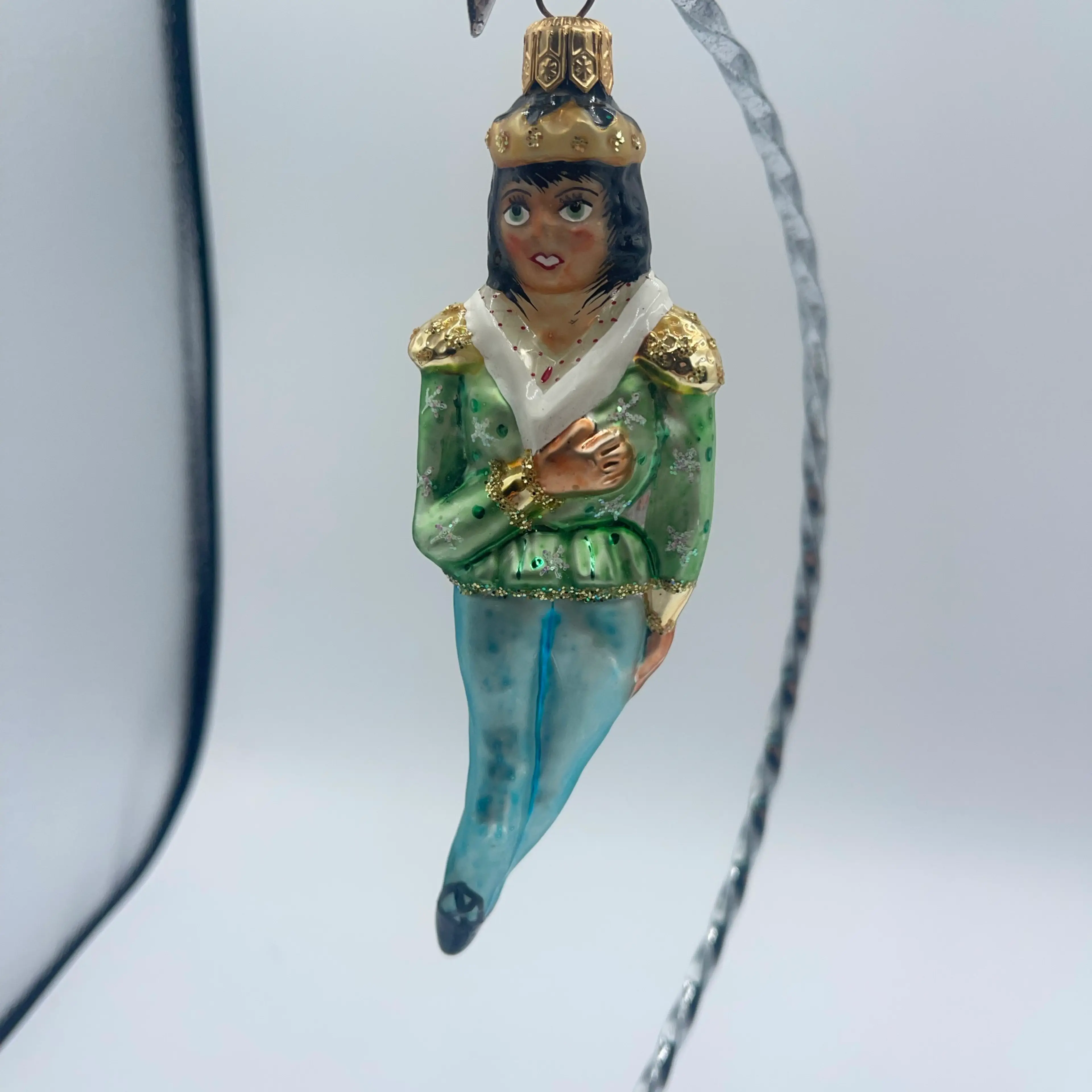 Image 2 of 2