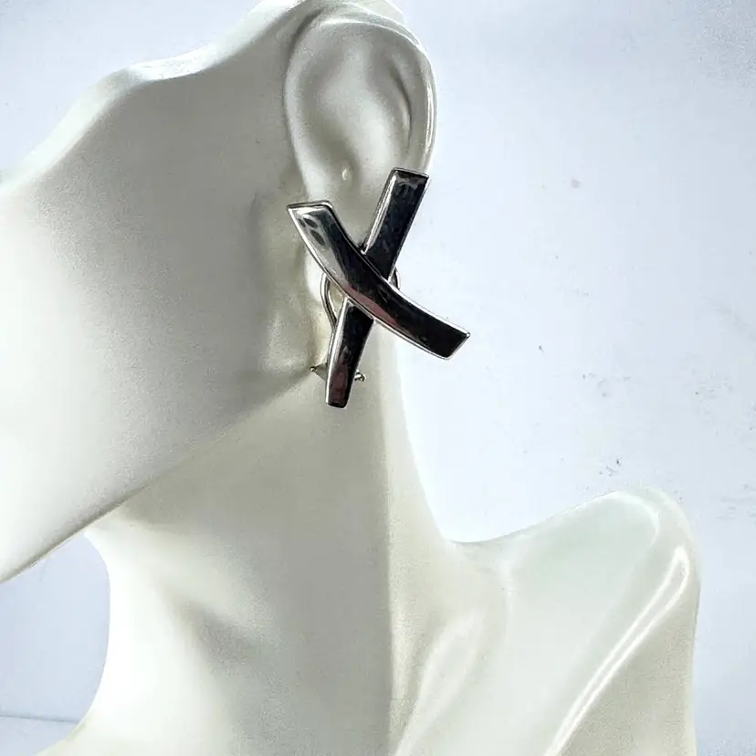 Vintage Tiffany & Co. Paloma Picasso Graffiti X Sterling Clip Earrings JR2004