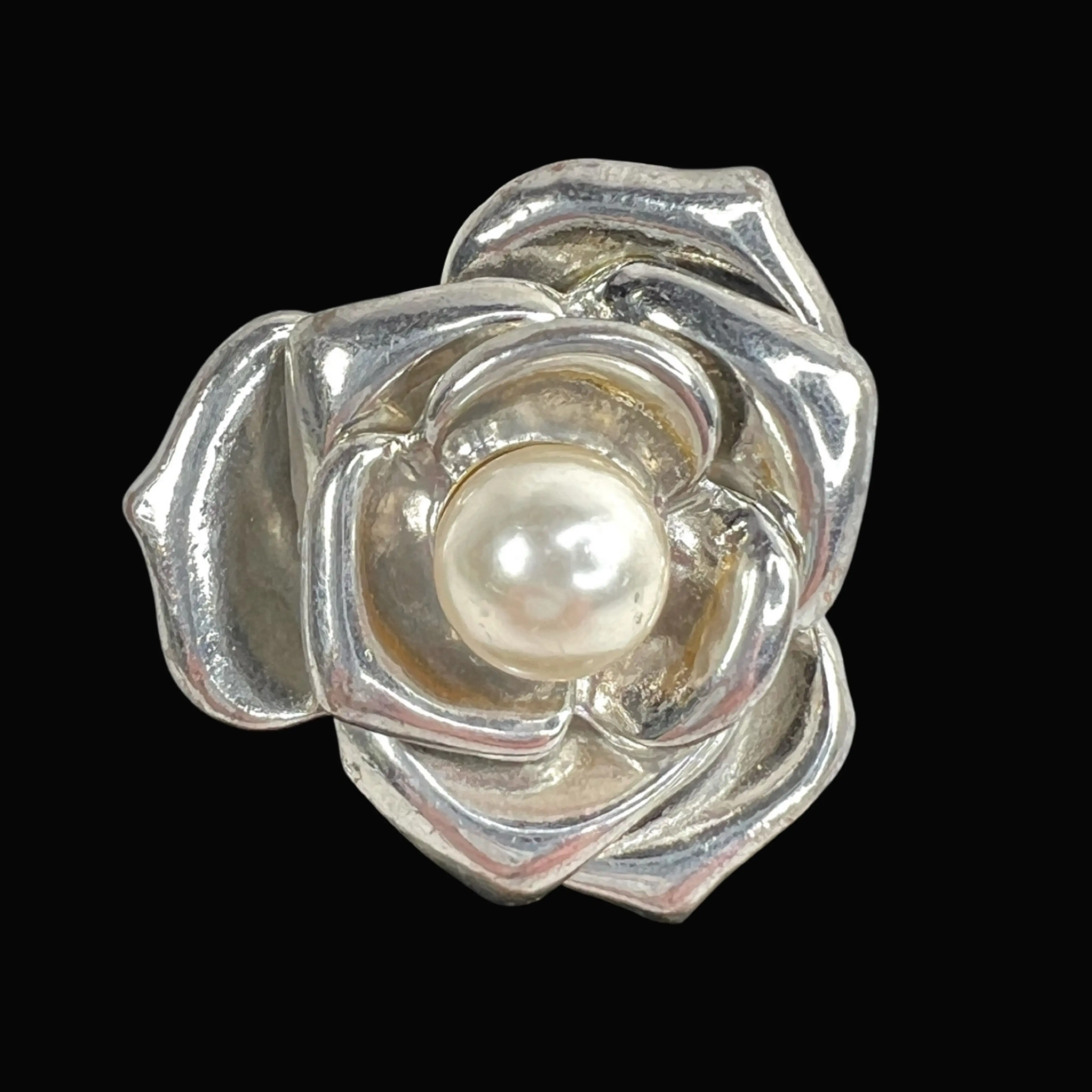 Image 1 of 6
