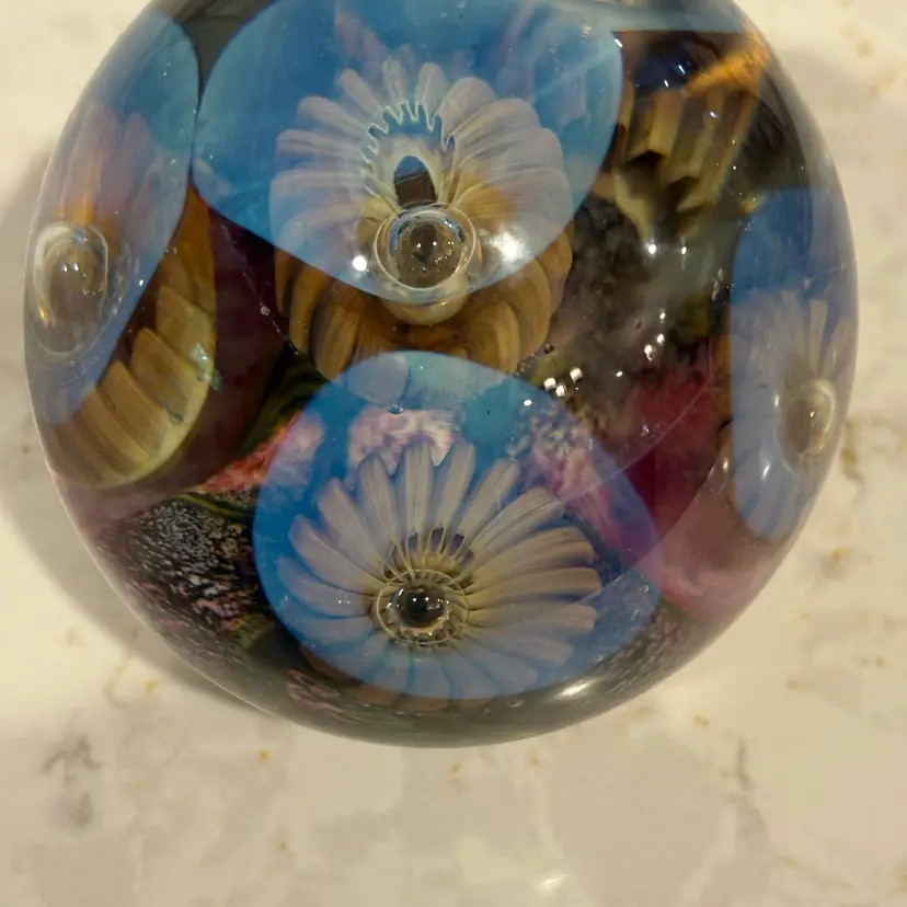 Robert Eickholt 2006 Signed Art Glass Paperweight - Blue Opalescent Flowers
