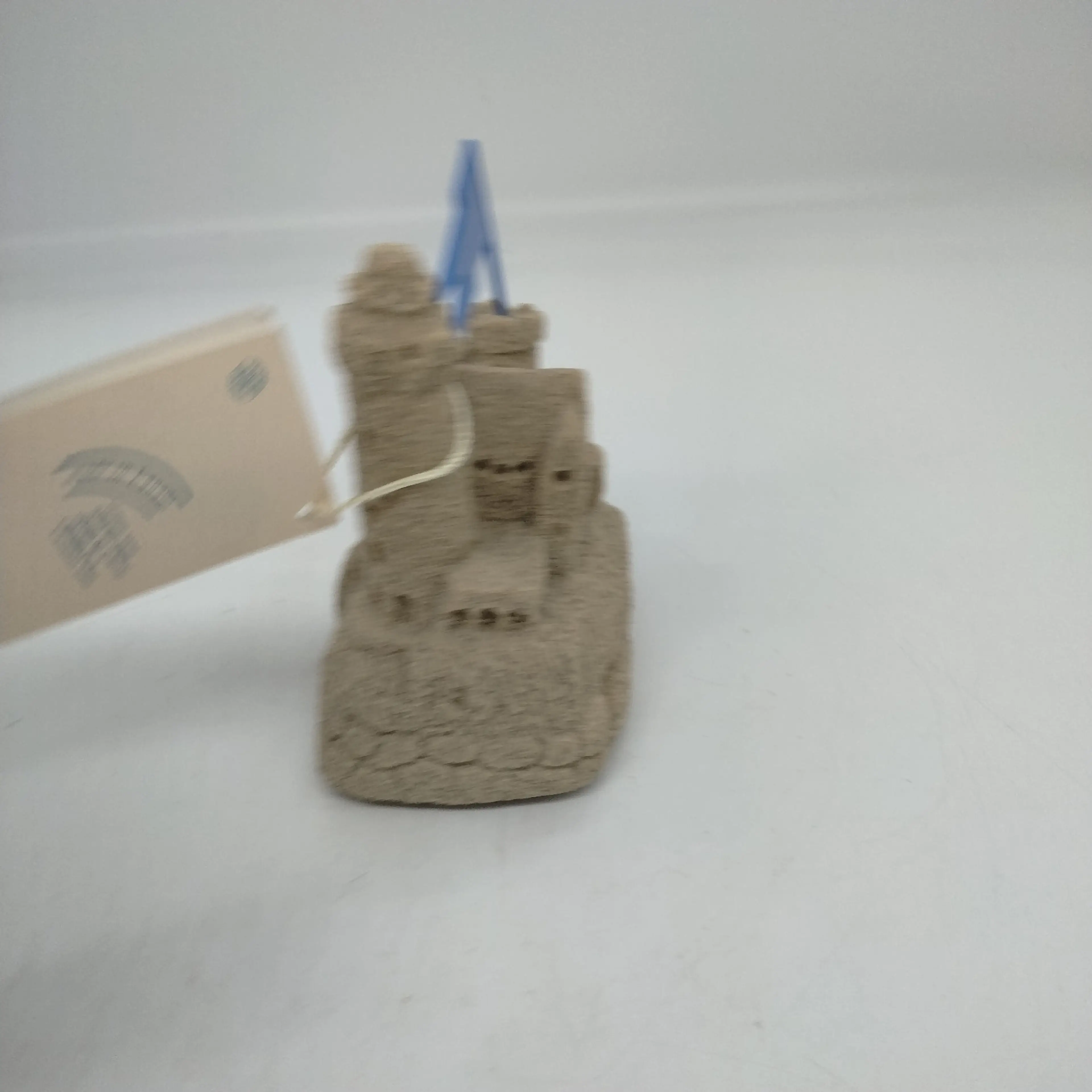 Image 3 of 7