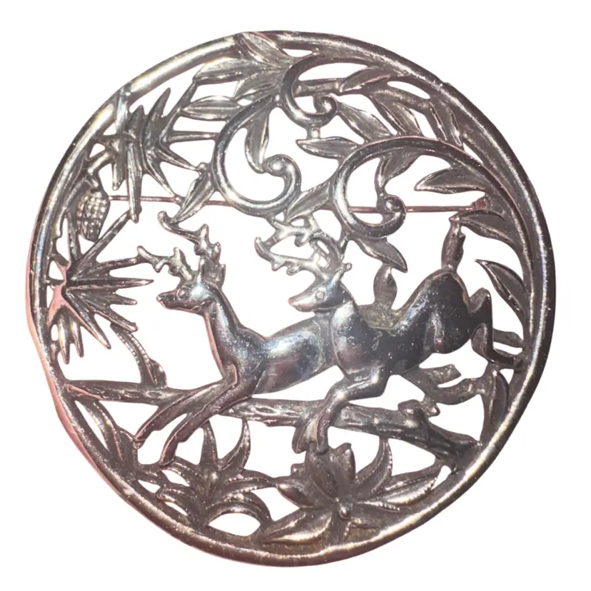 Sarah Coventry Silvertone Reindeer Christmas Brooch Pendant