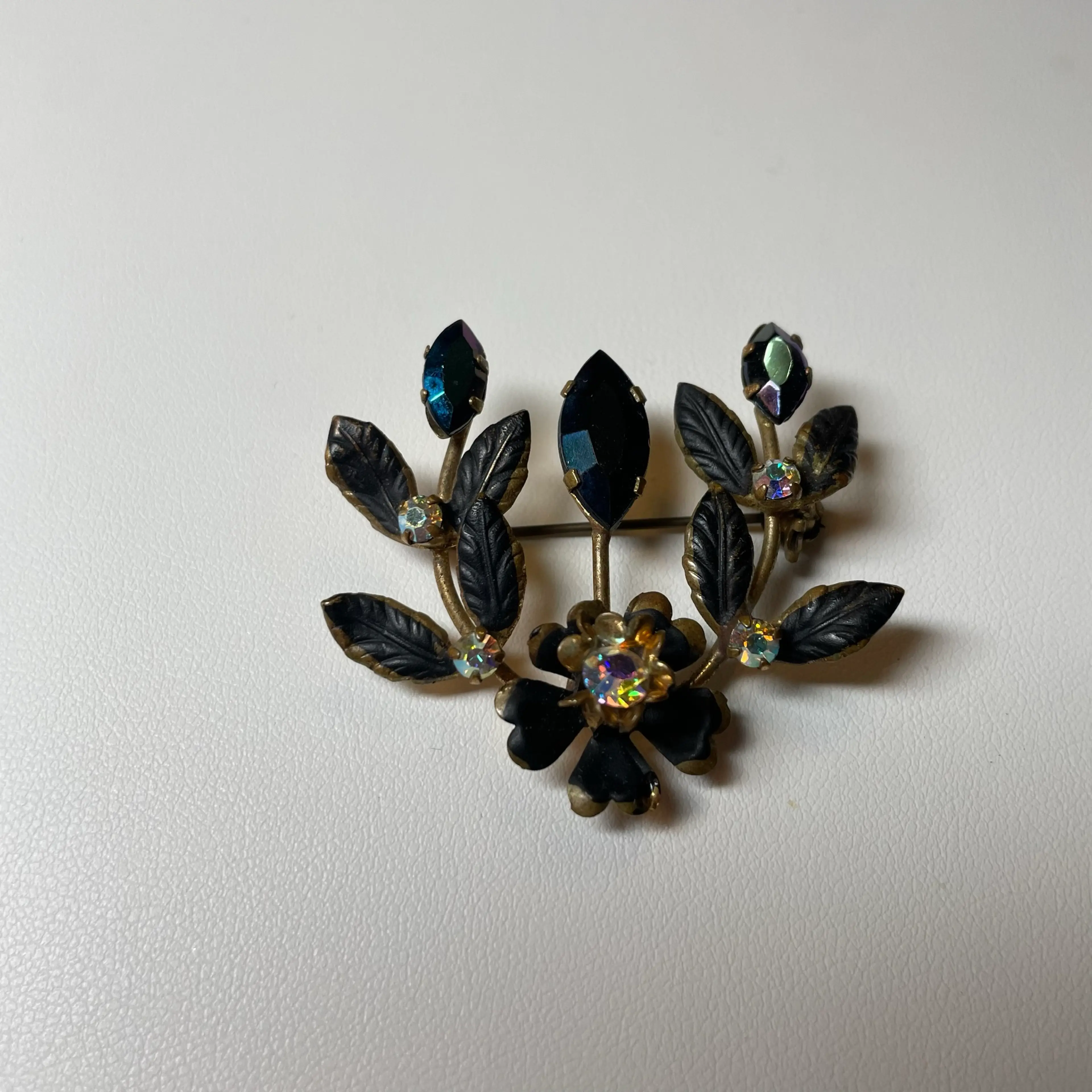 Image 2 of 5