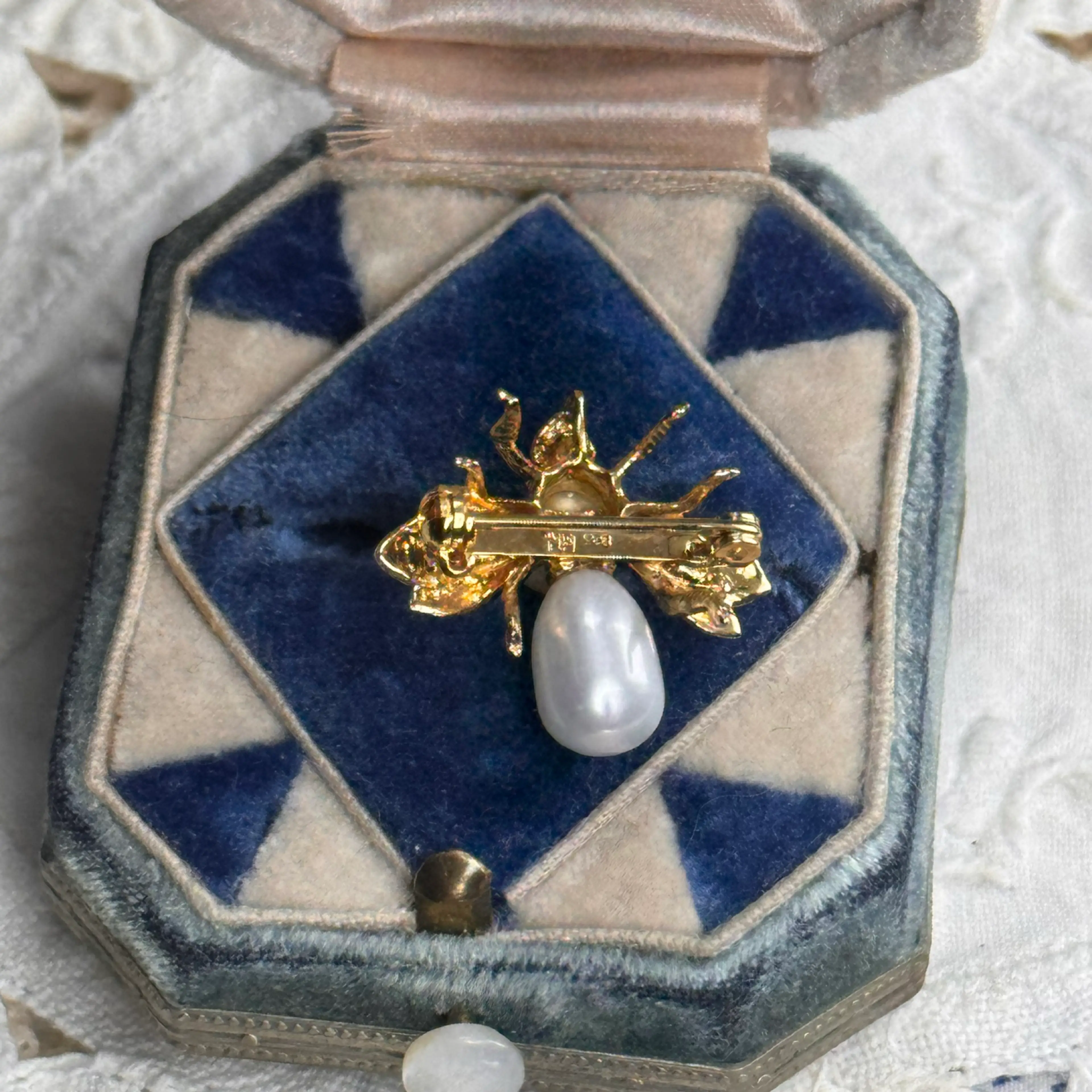 Image 3 of 4