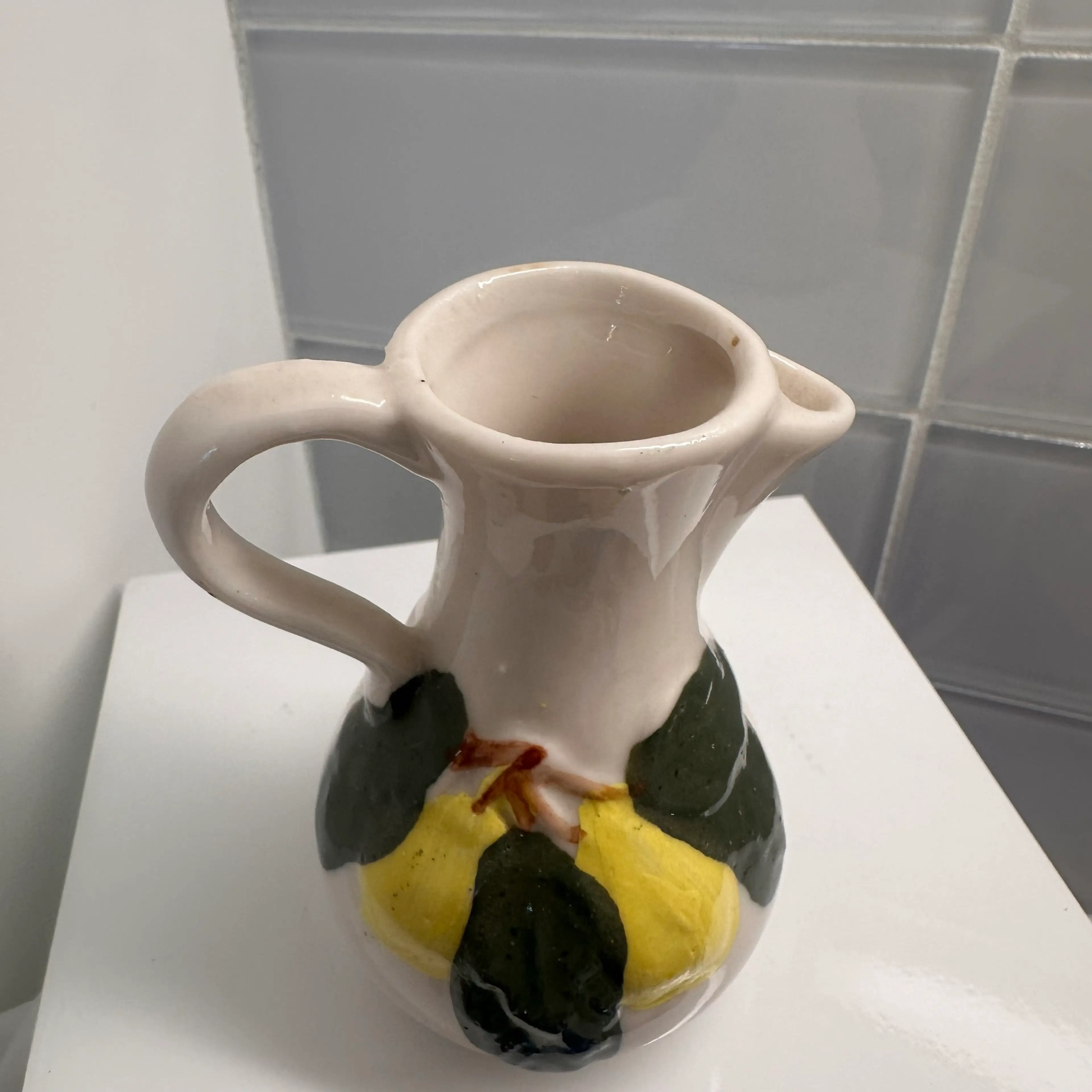 Image 2 of 6