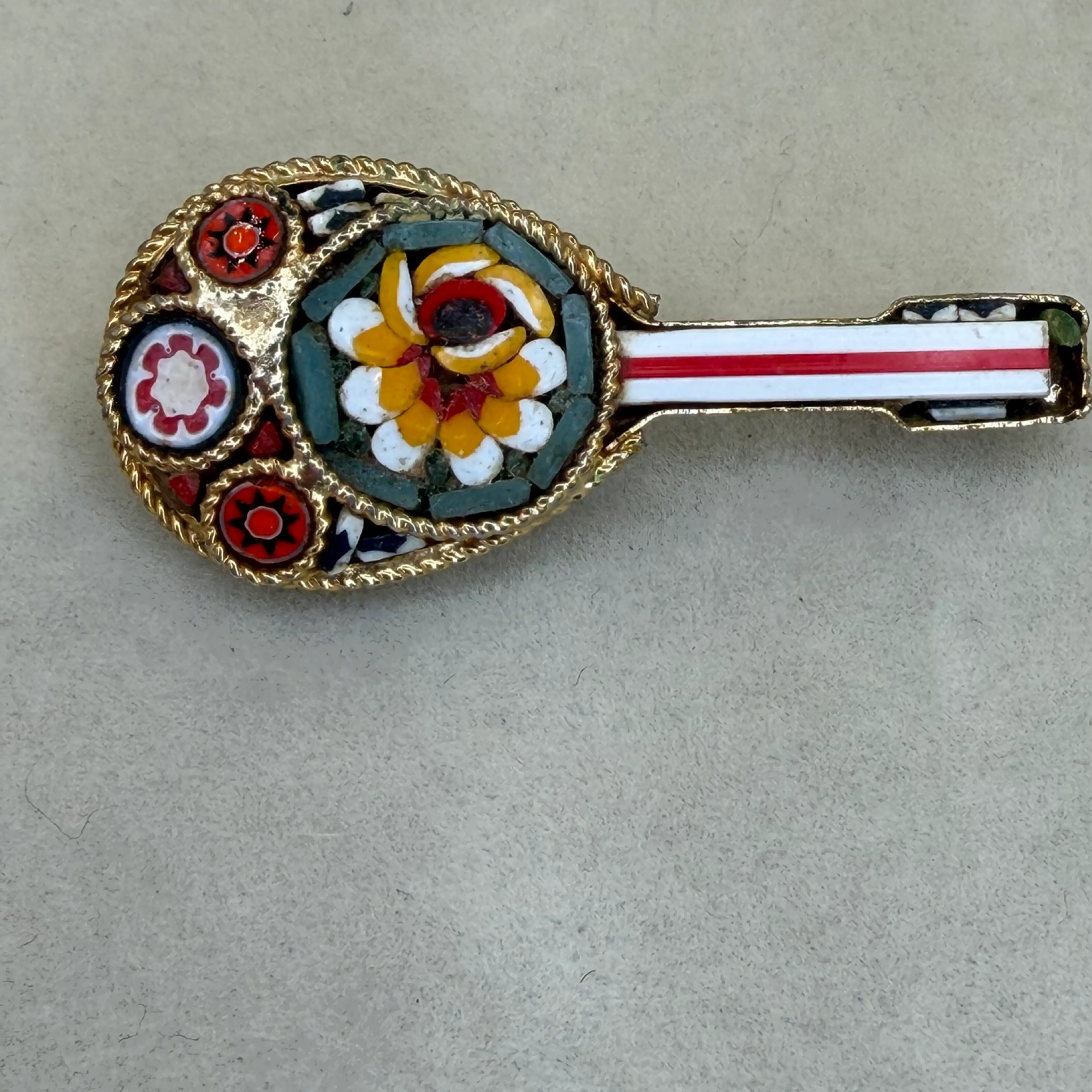 Image 2 of 2
