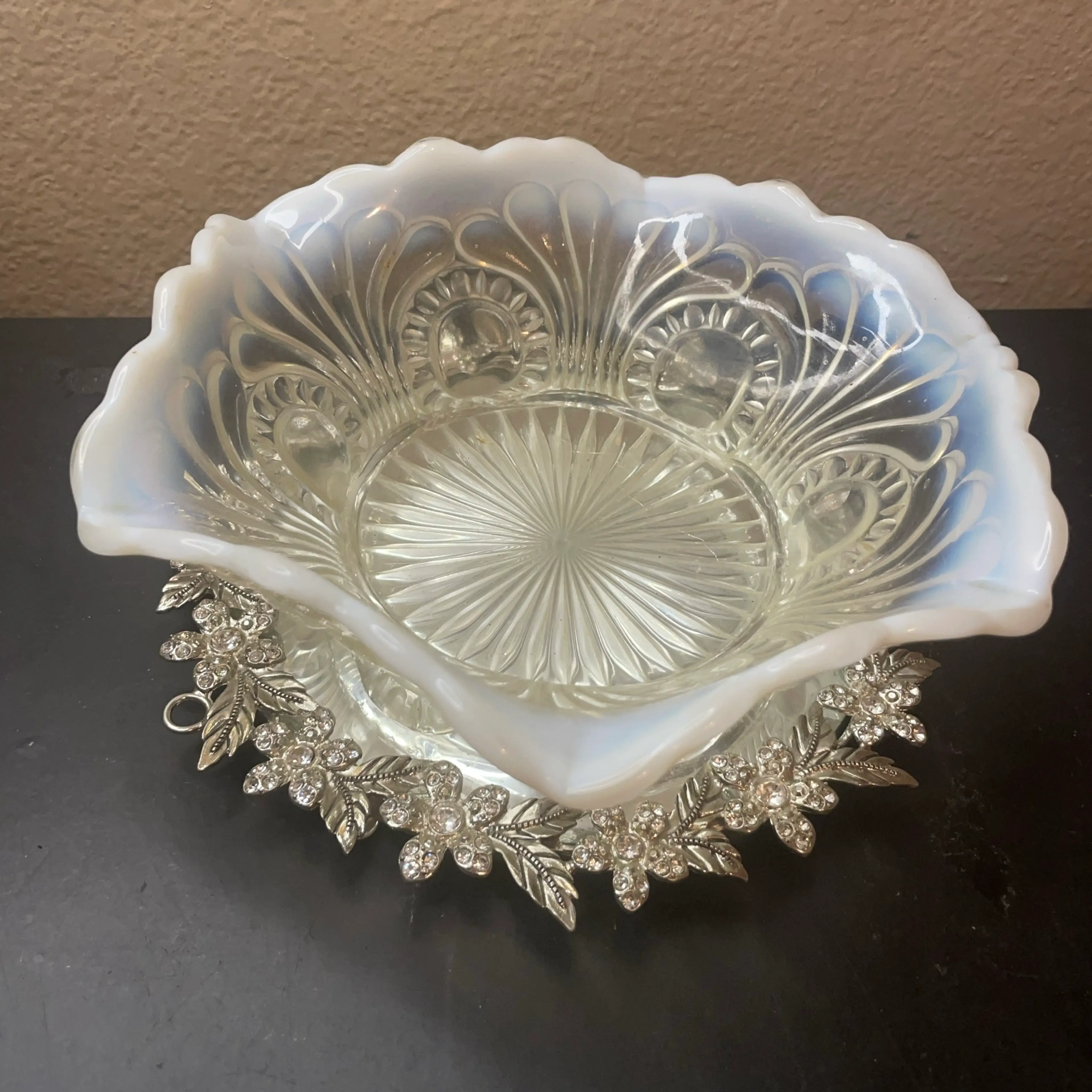 Image 1 of 5