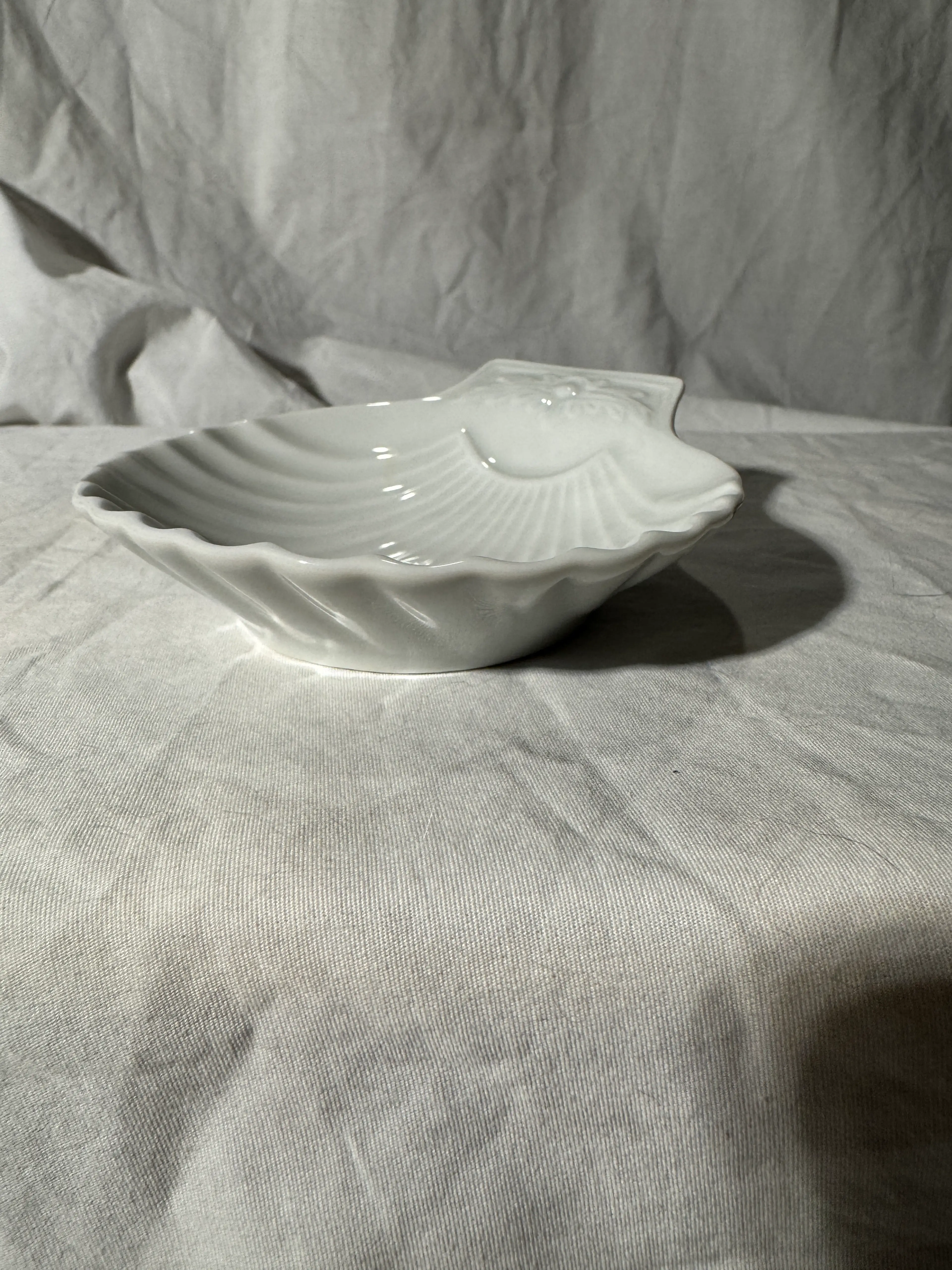 Image 2 of 4