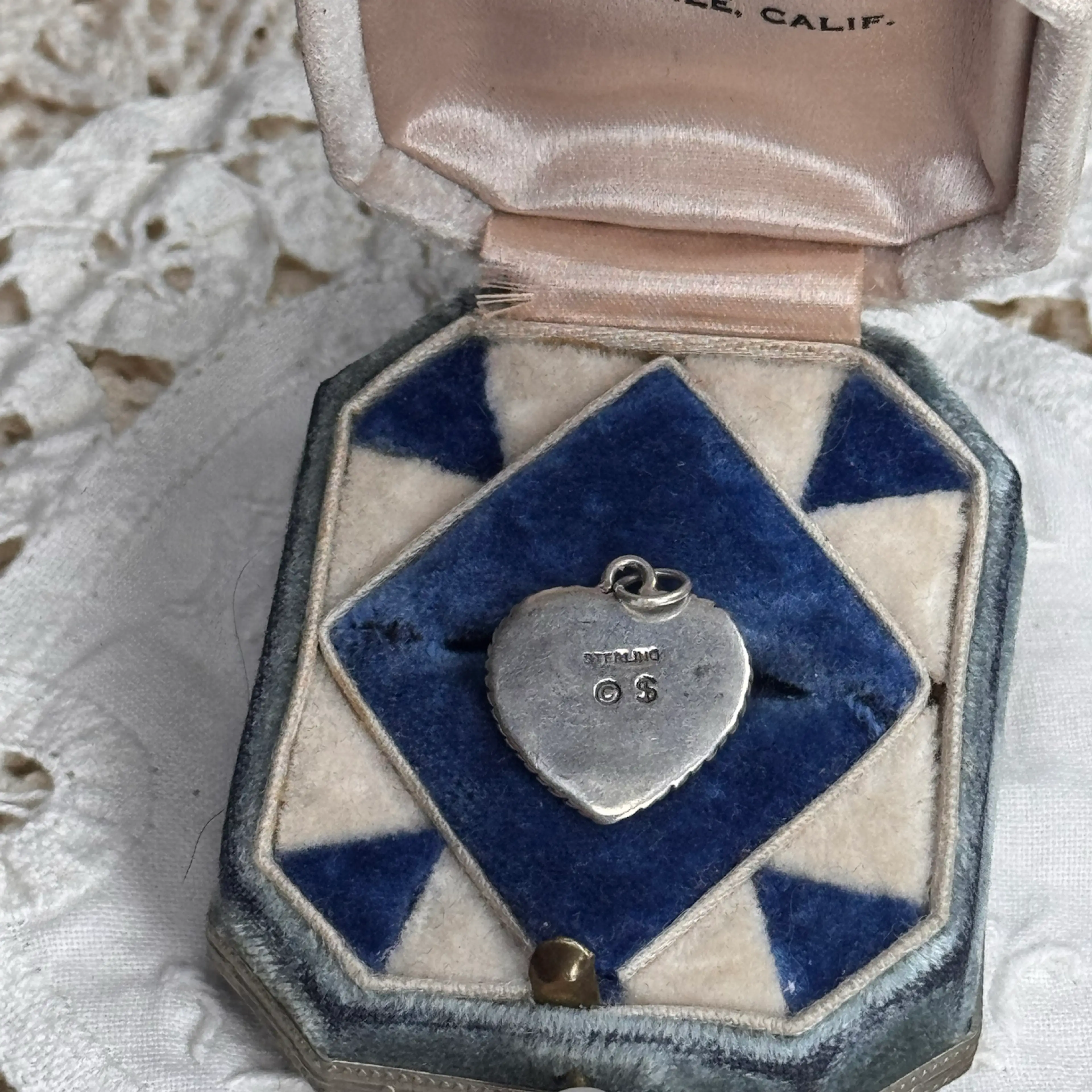 Image 2 of 3