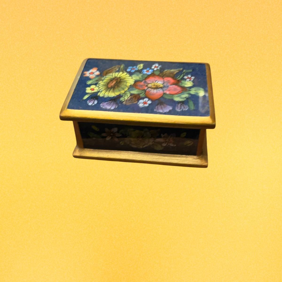 Niknax · 27. Handmade Ukrainian Lacquer Box • Floral Jewelry Casket ...