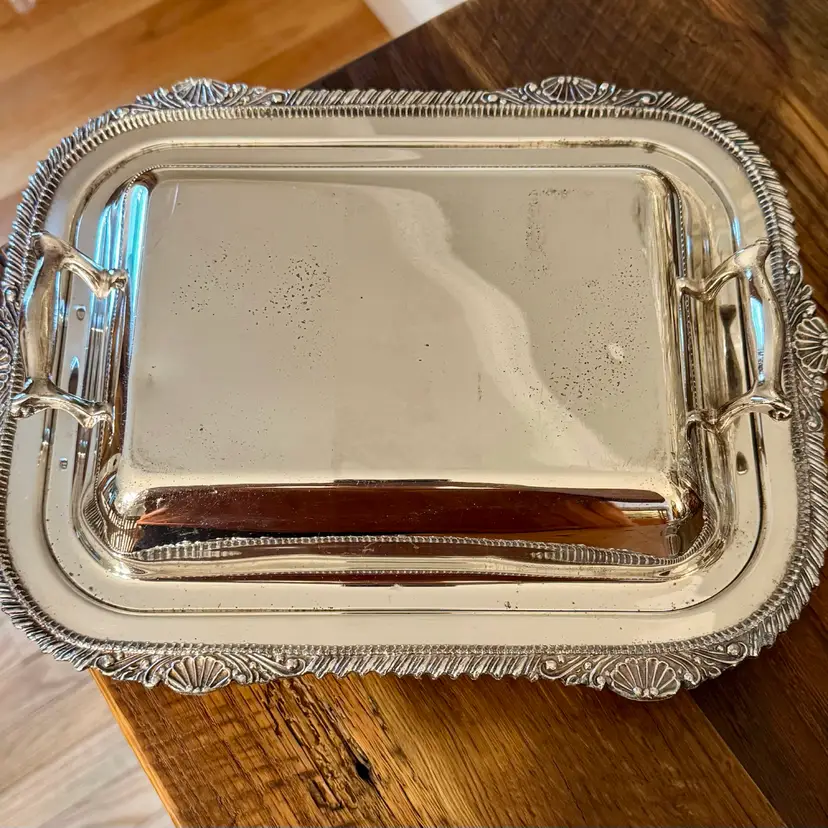 🎀 Vtg Silver Over Copper “Lipman Bros” Covered Serving Dish- *CALL OUT*