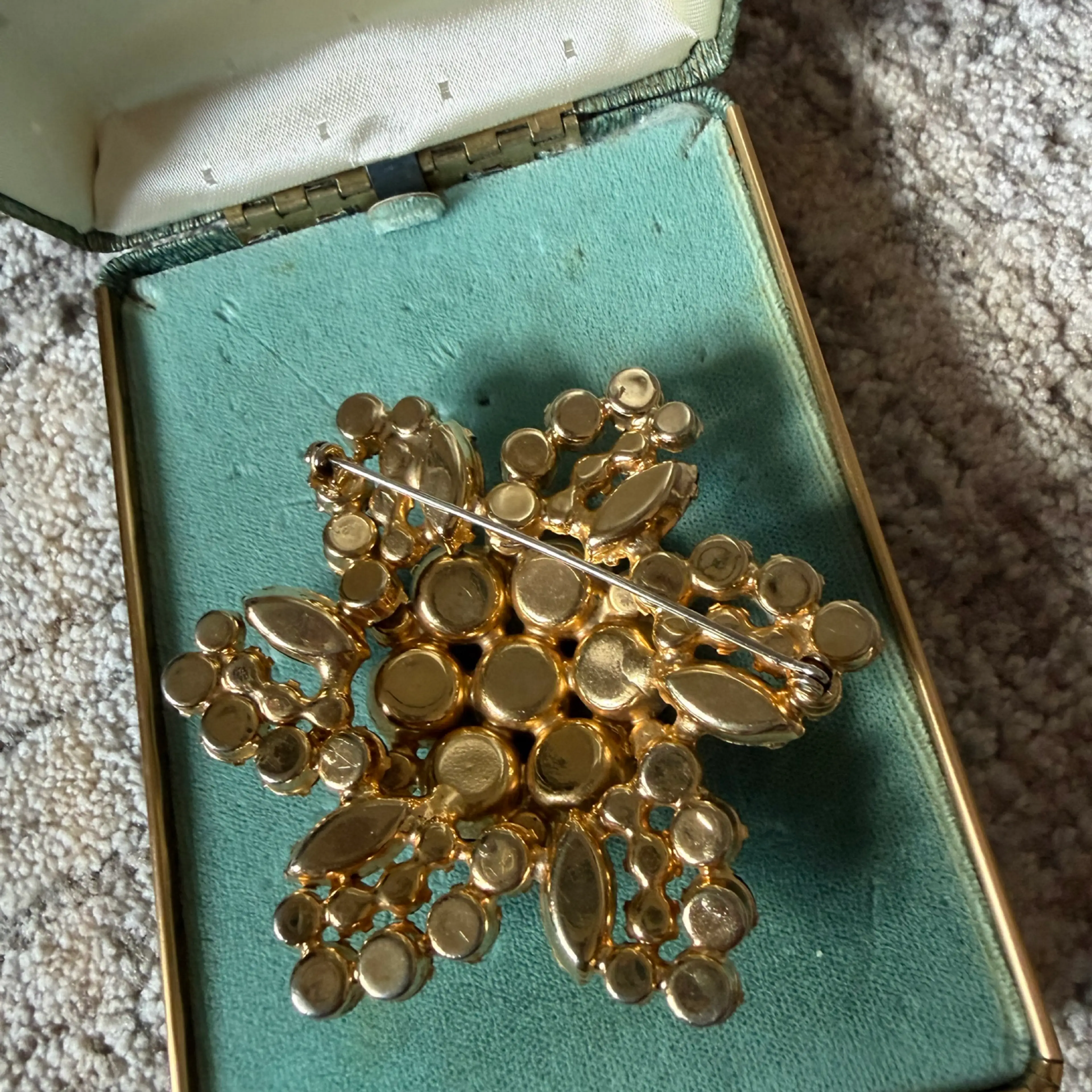 Image 3 of 4