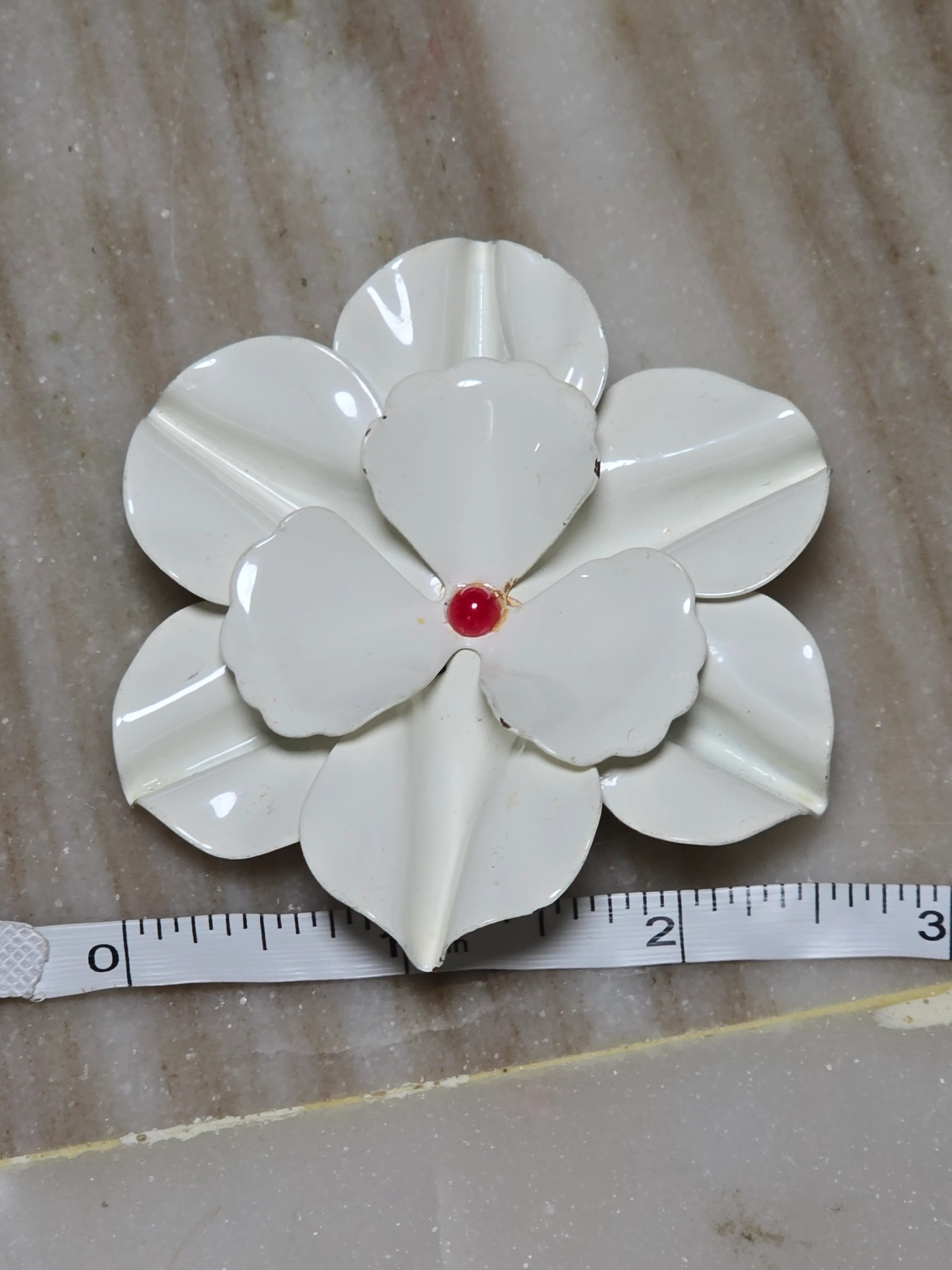 Image 2 of 4