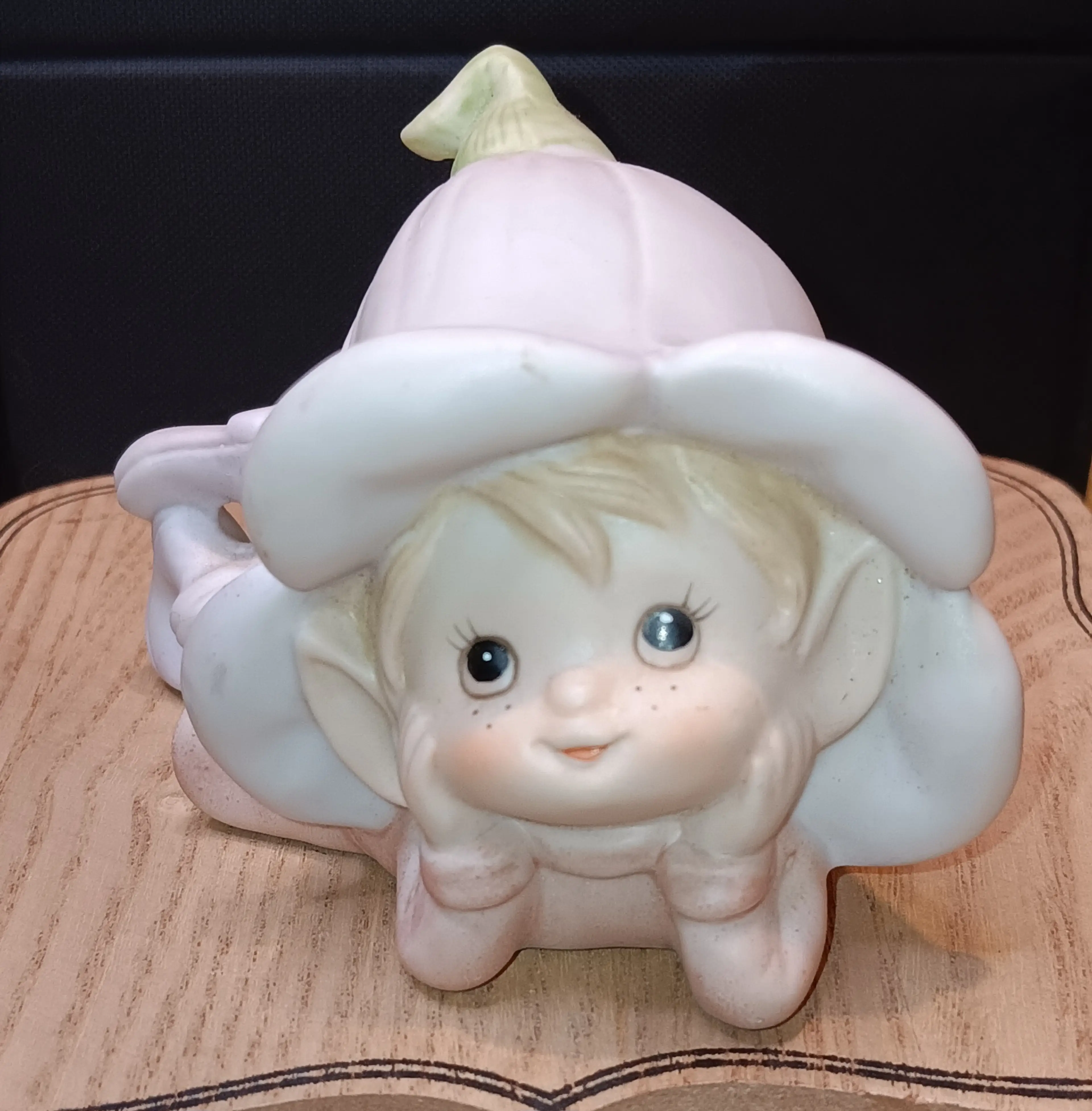 Image 3 of 8