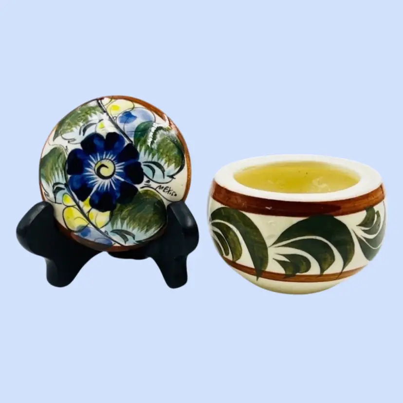 #317- Pottery Trinket Box Talavera Folk Art Mexico