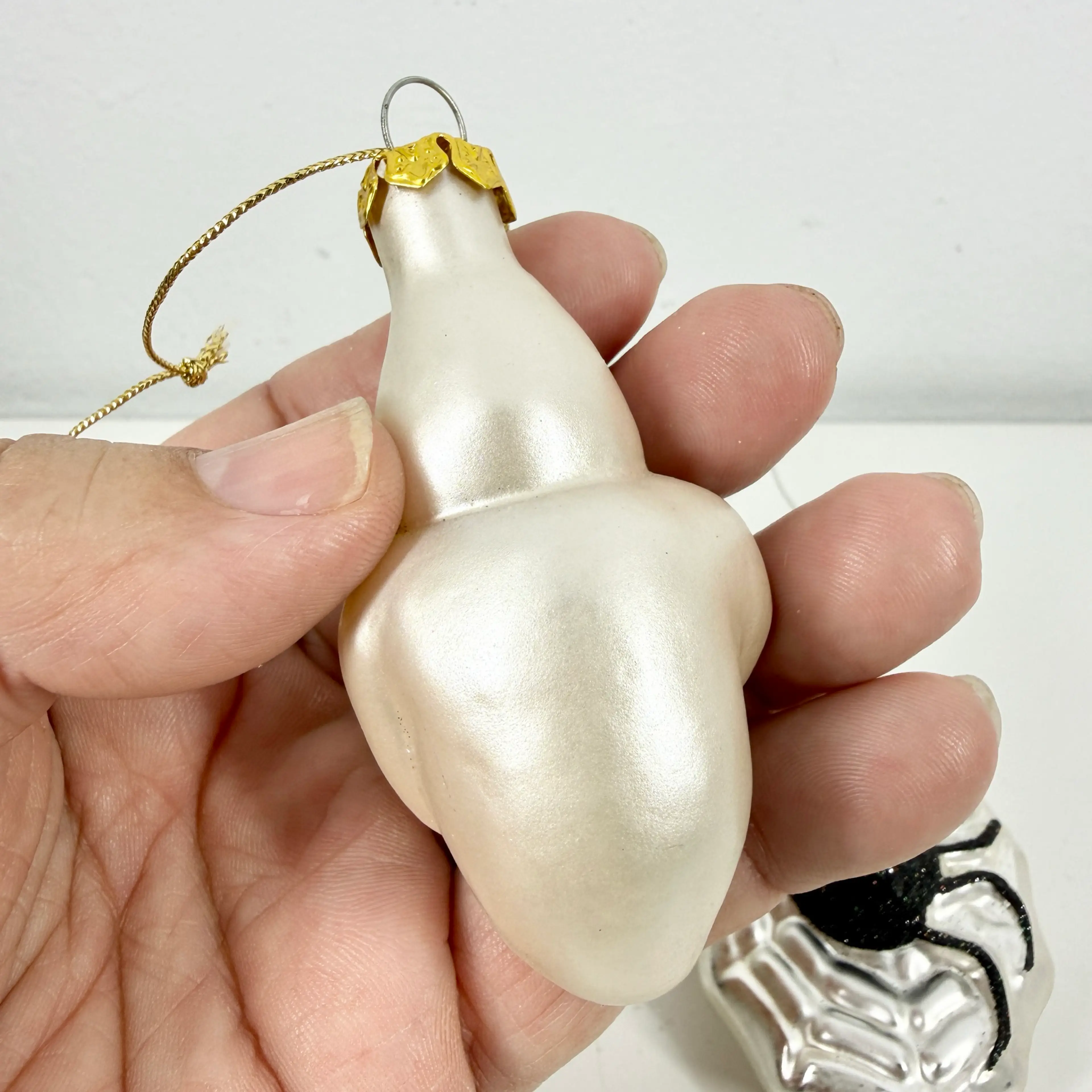 Image 4 of 6