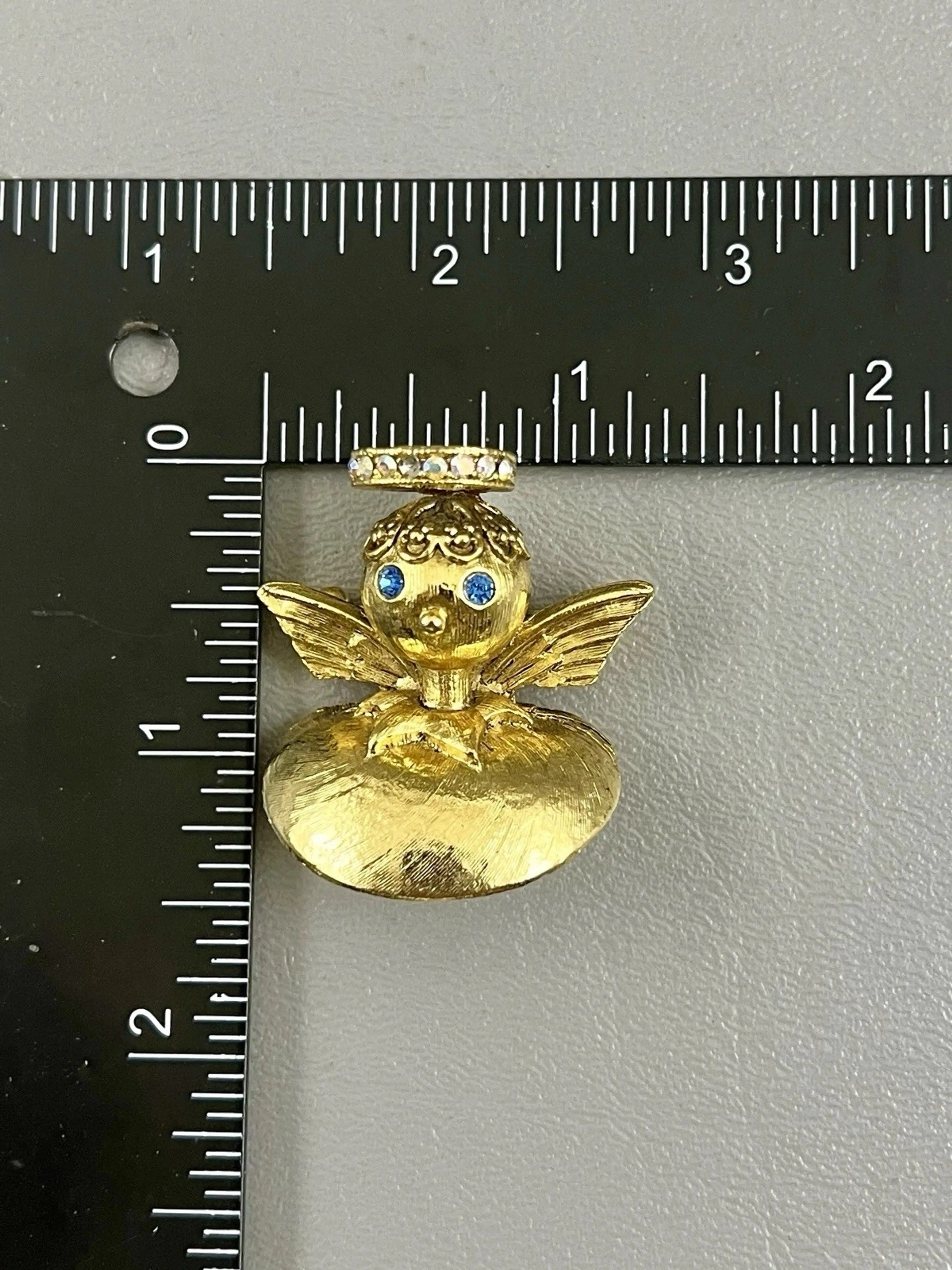 Image 2 of 5