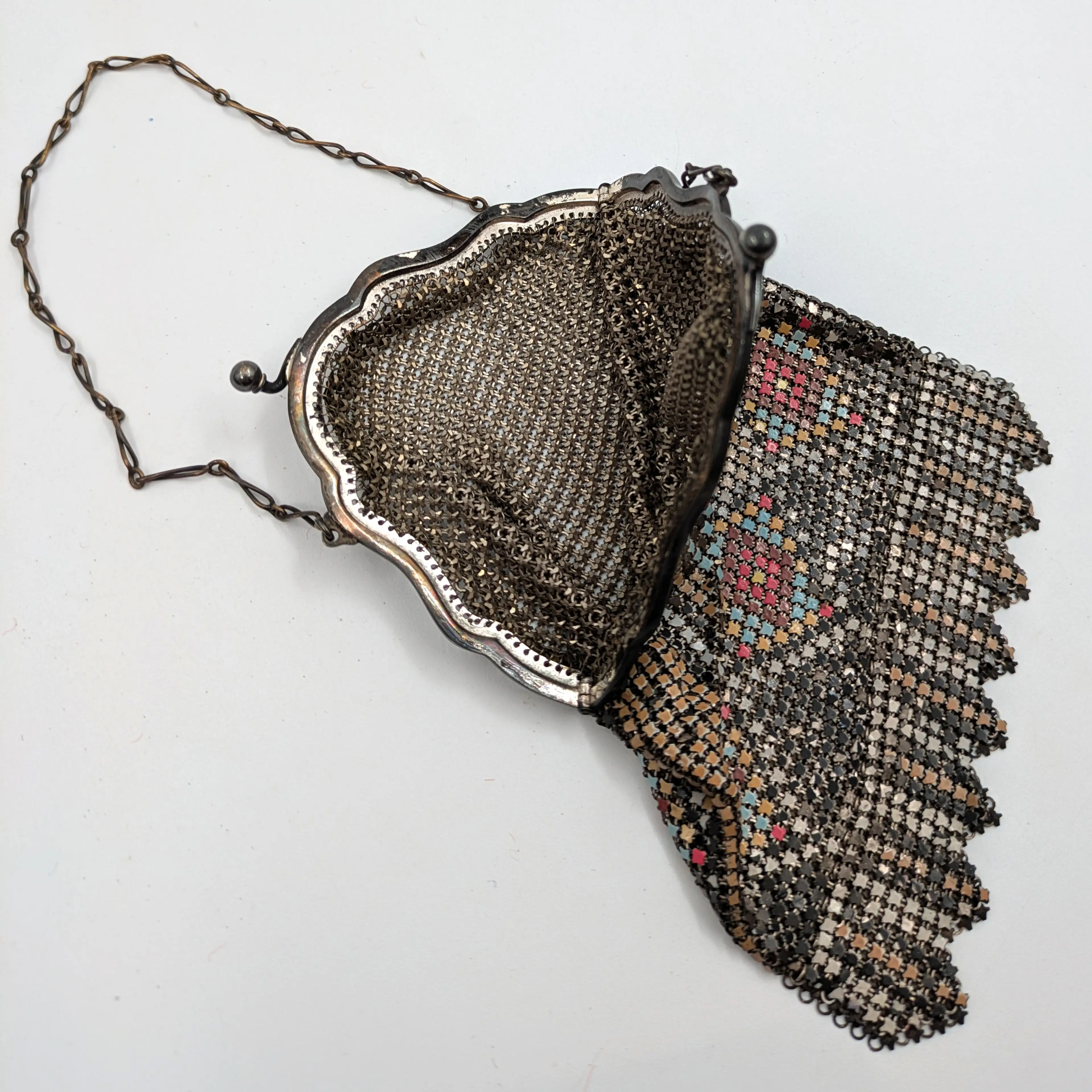 Image 3 of 4