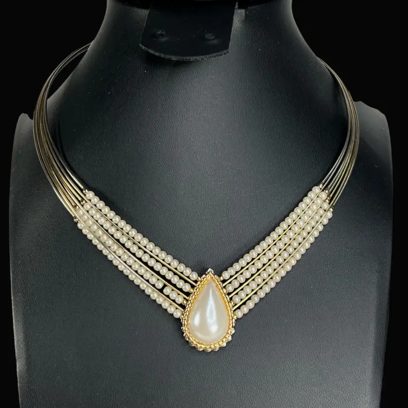 12” Faux Pearl Choker Necklace. Multi Strand Gold-tone Wires & Pearls.