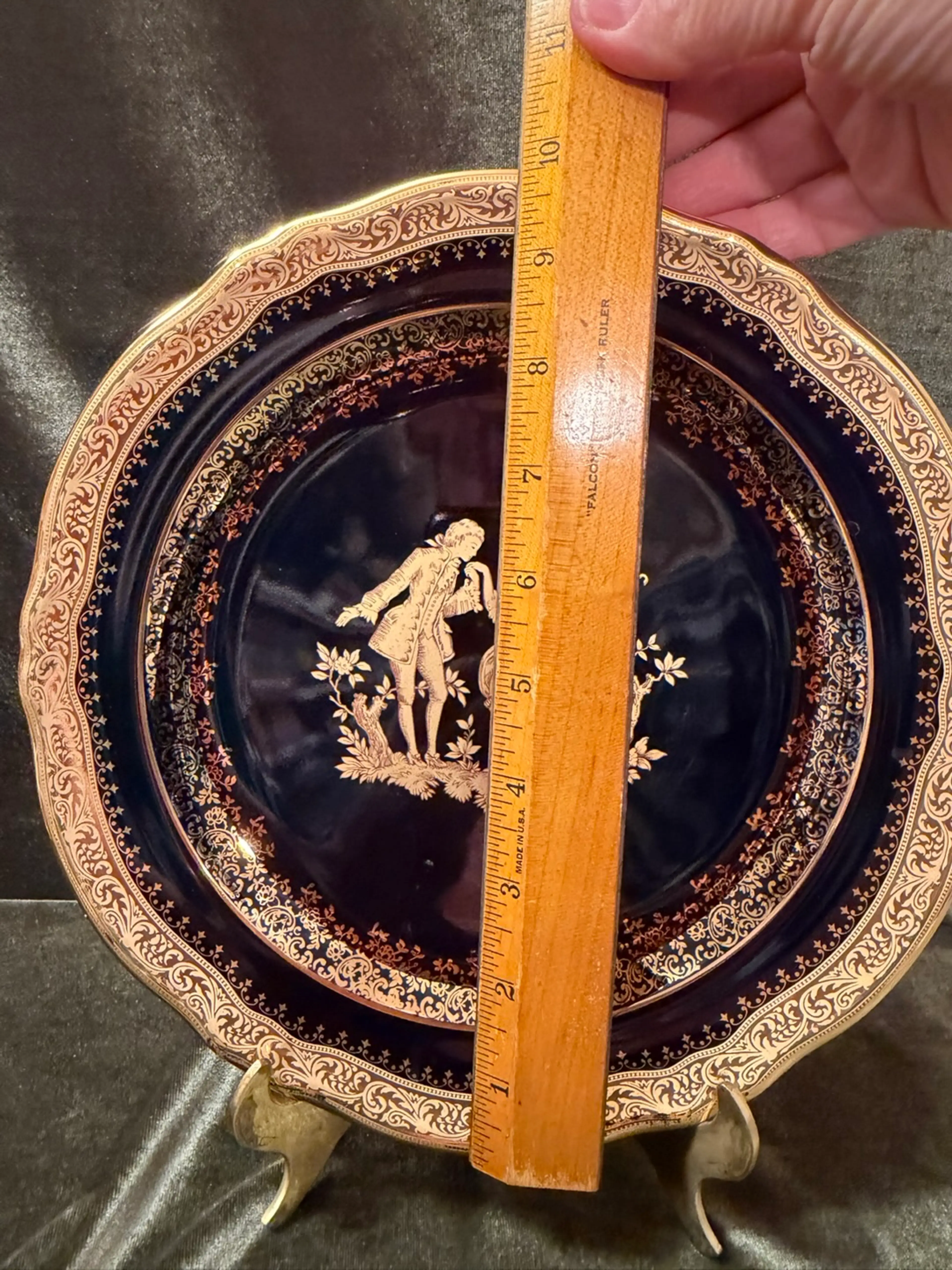 Image 3 of 7