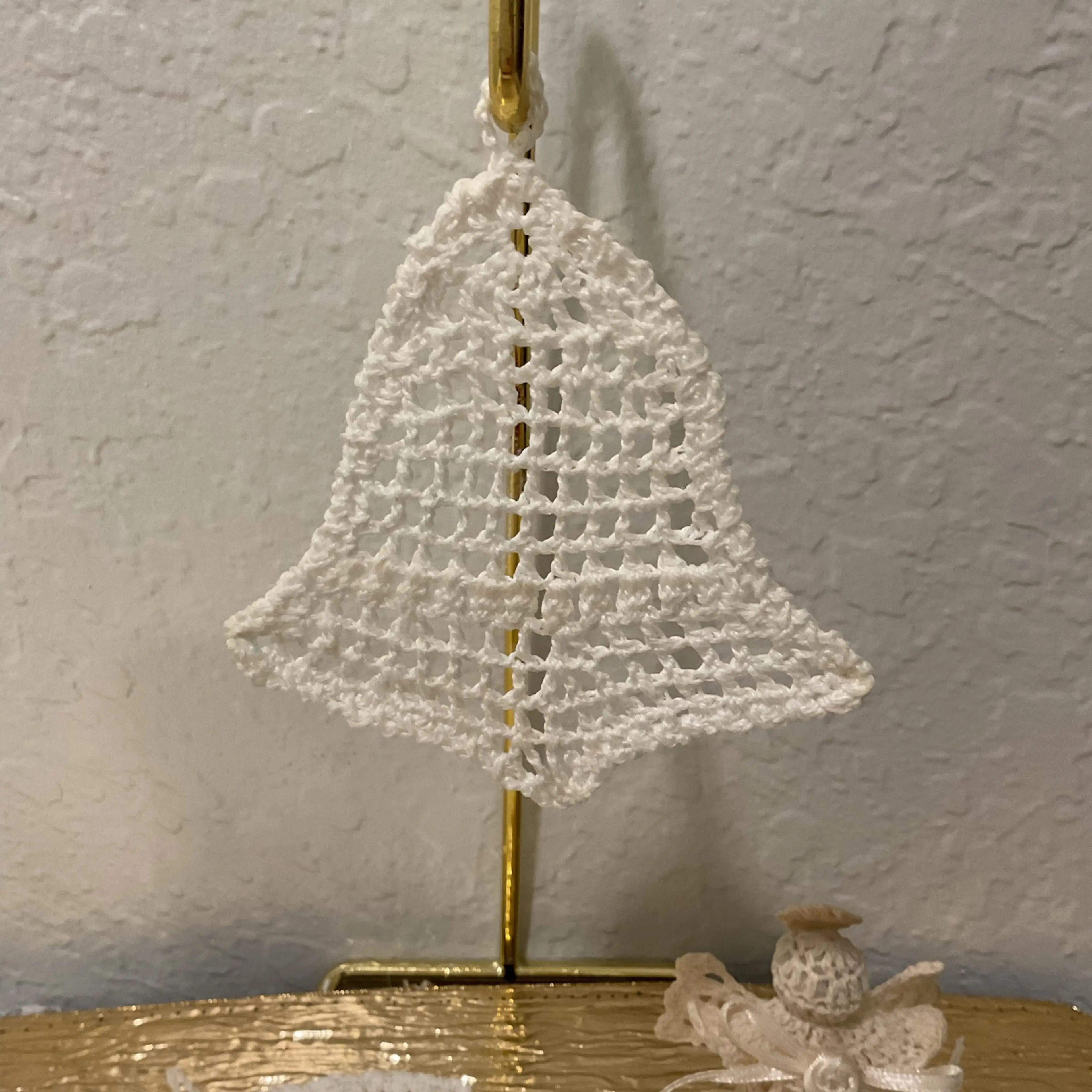Image 2 of 4