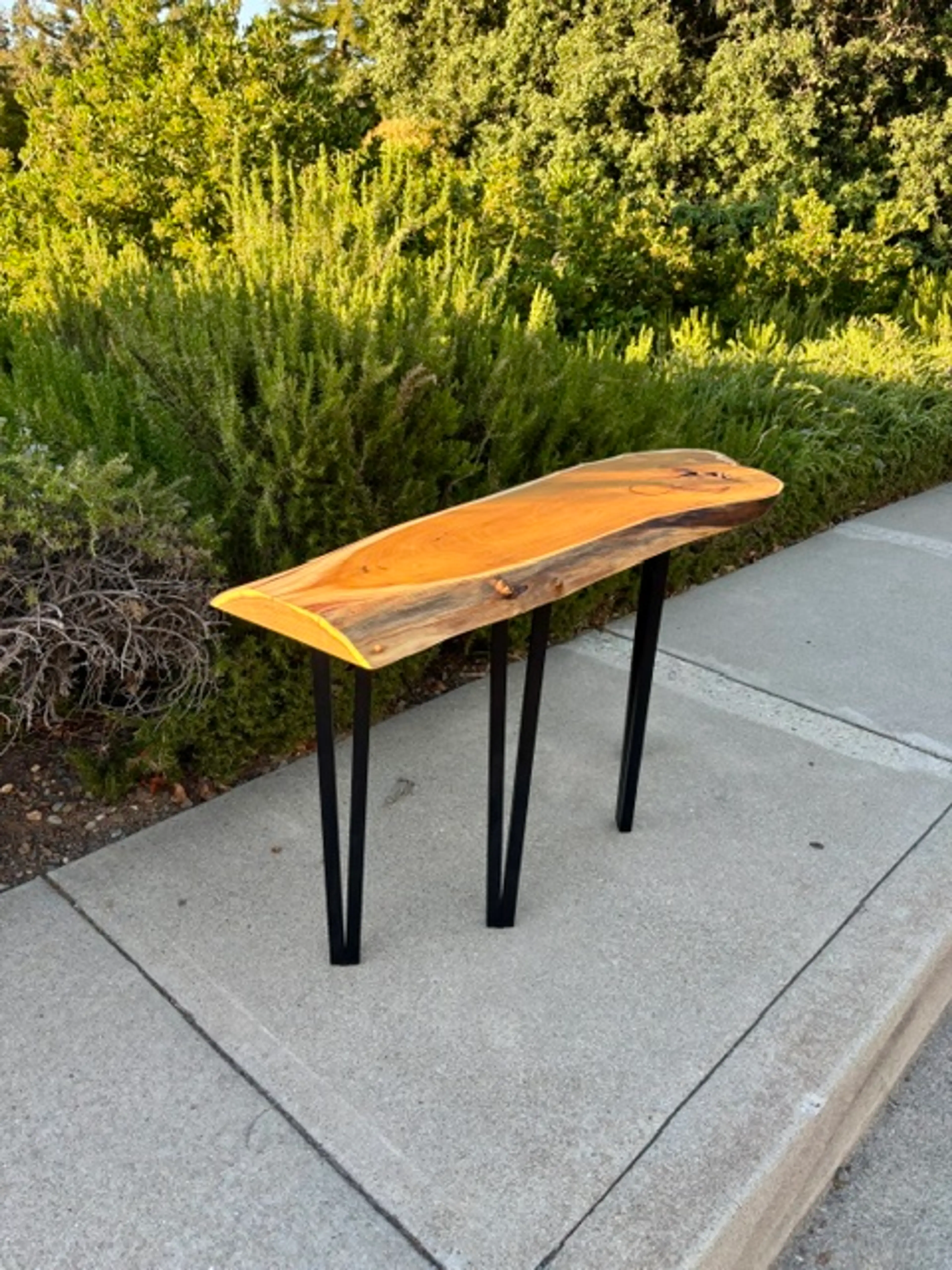 Image 4 of 6