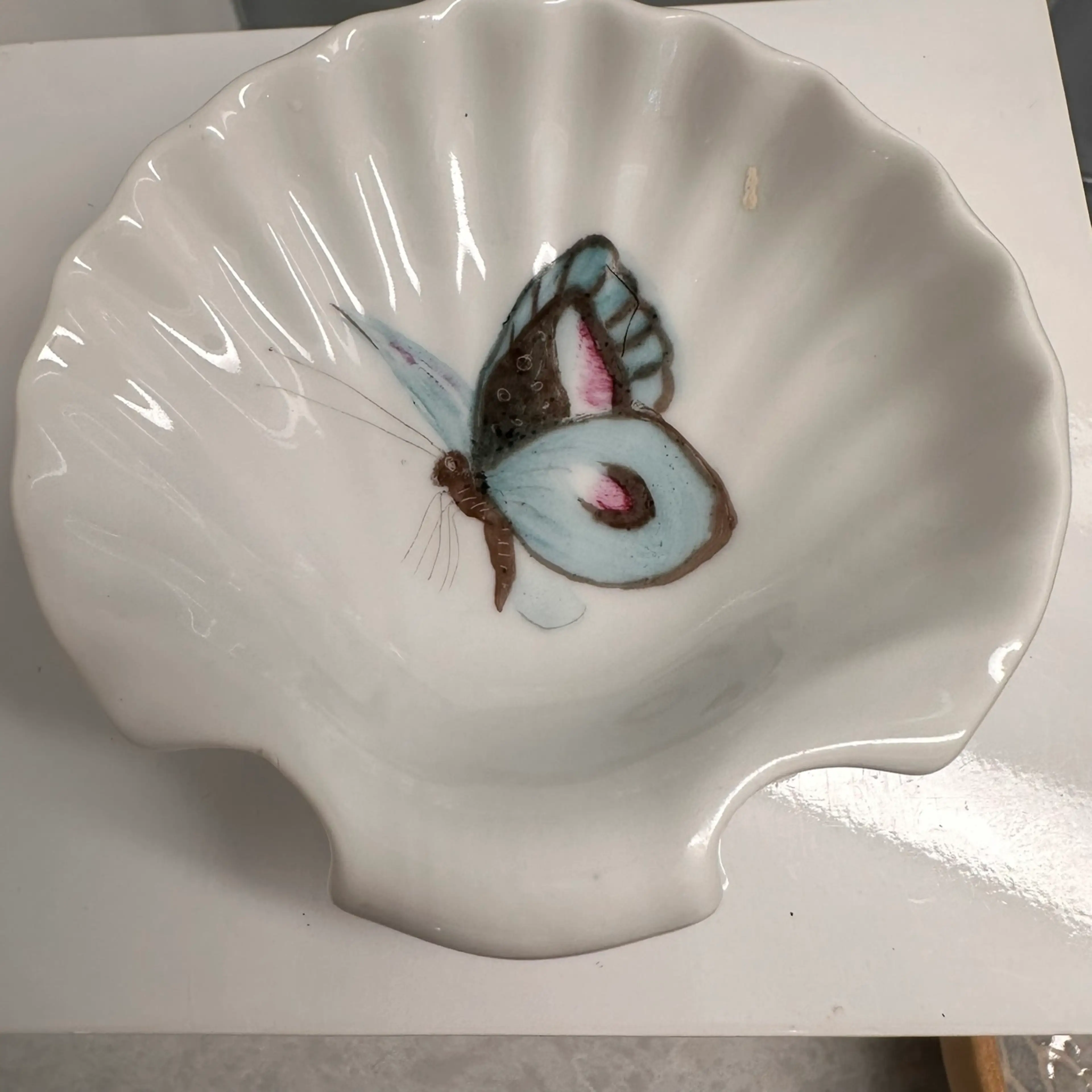 Image 4 of 7