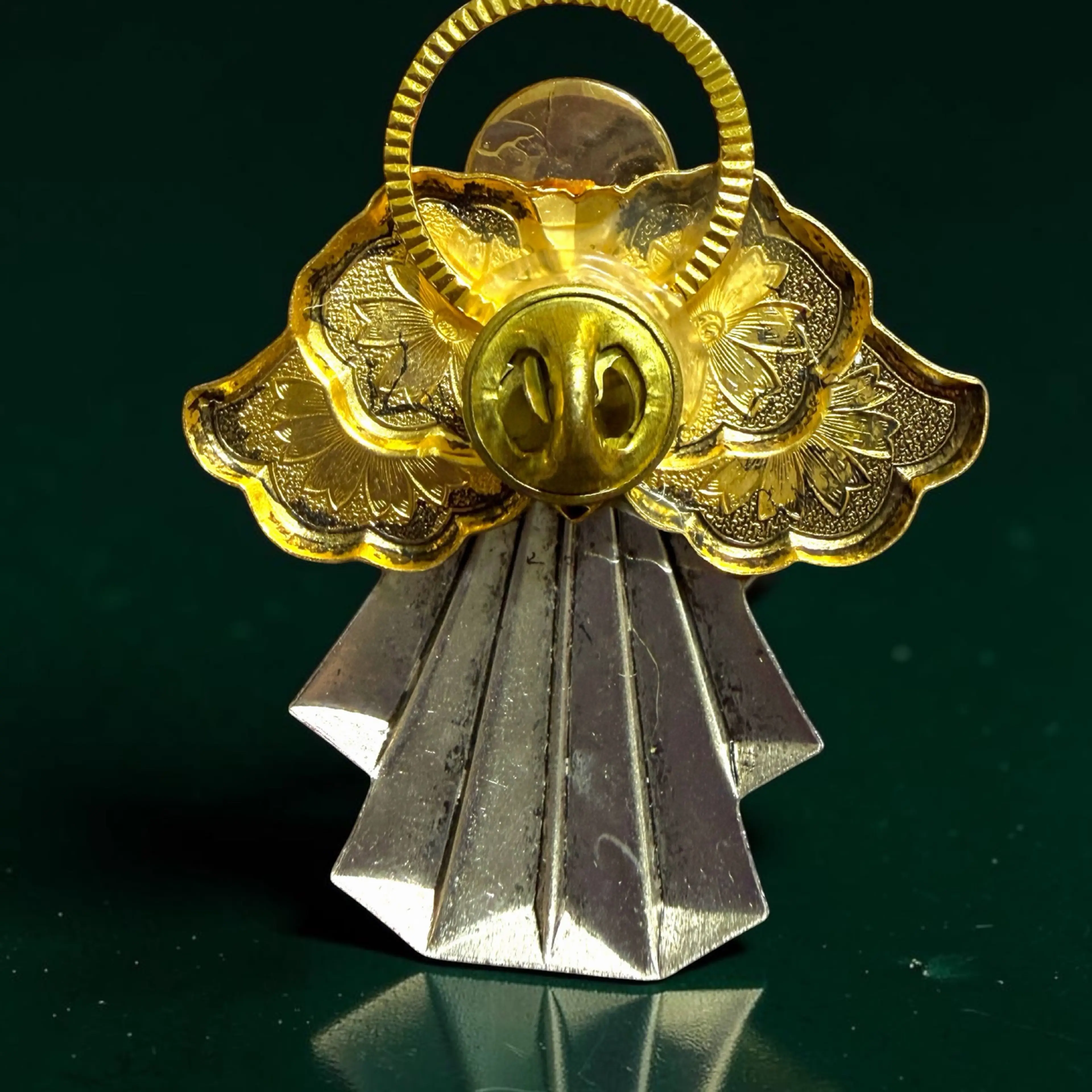 Image 2 of 2