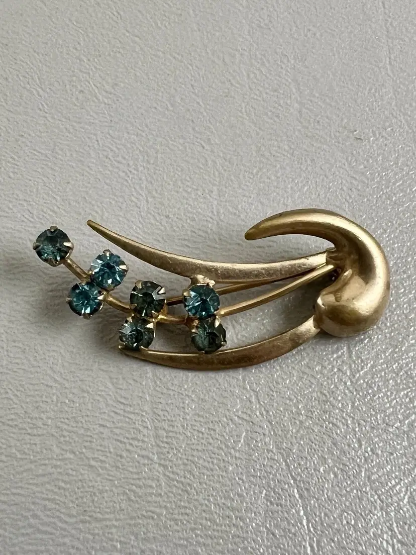 Vintage Atomic Shooting Star Comet Brooch Blue Rhinestone Gold Tone MCM Pin
