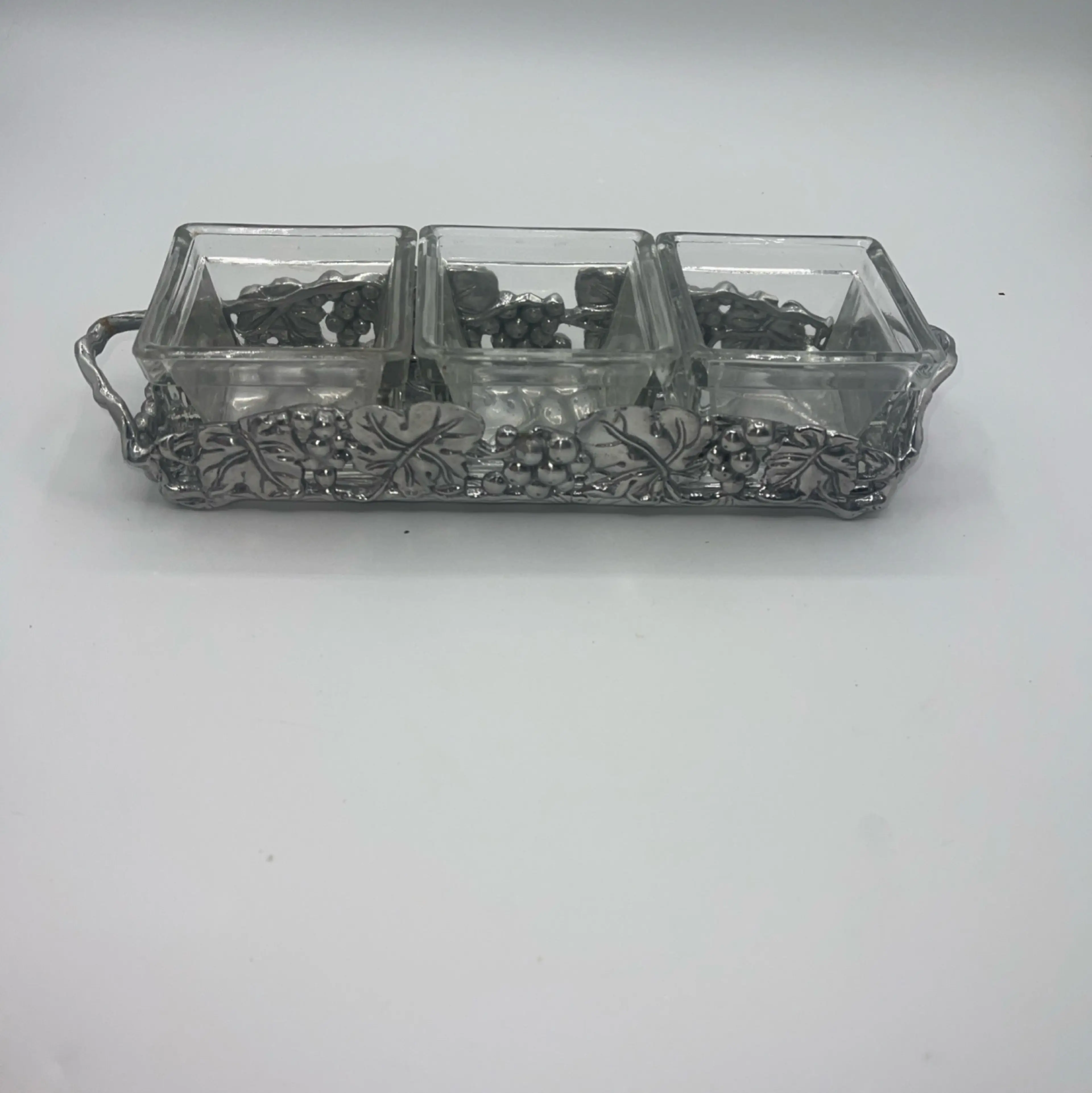 Image 2 of 5
