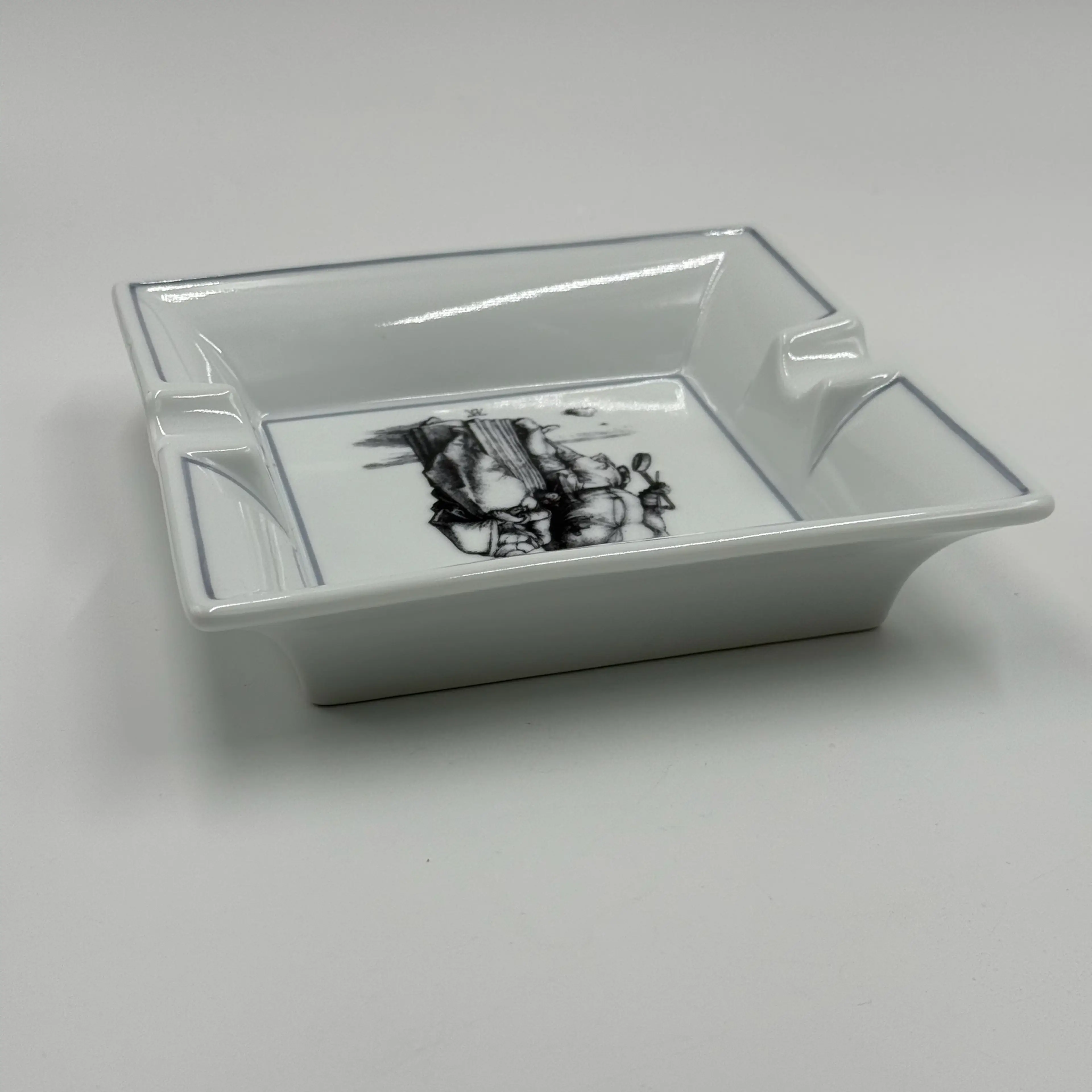 Image 4 of 12