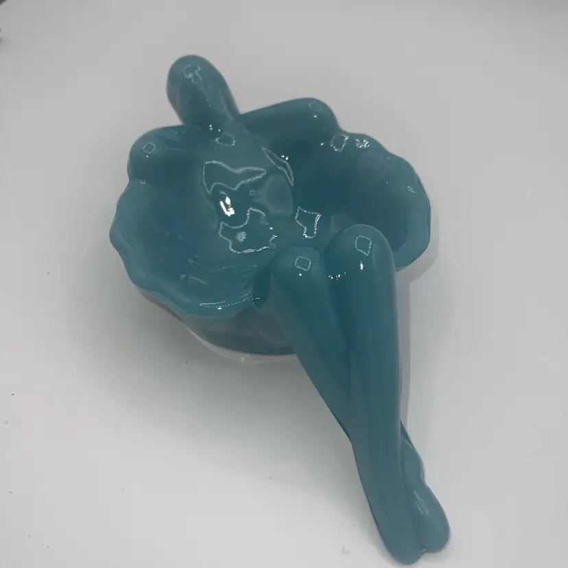 08-Mosser Glass Bathing Beauty Georgia Blue  Glass Soap Dish 8”