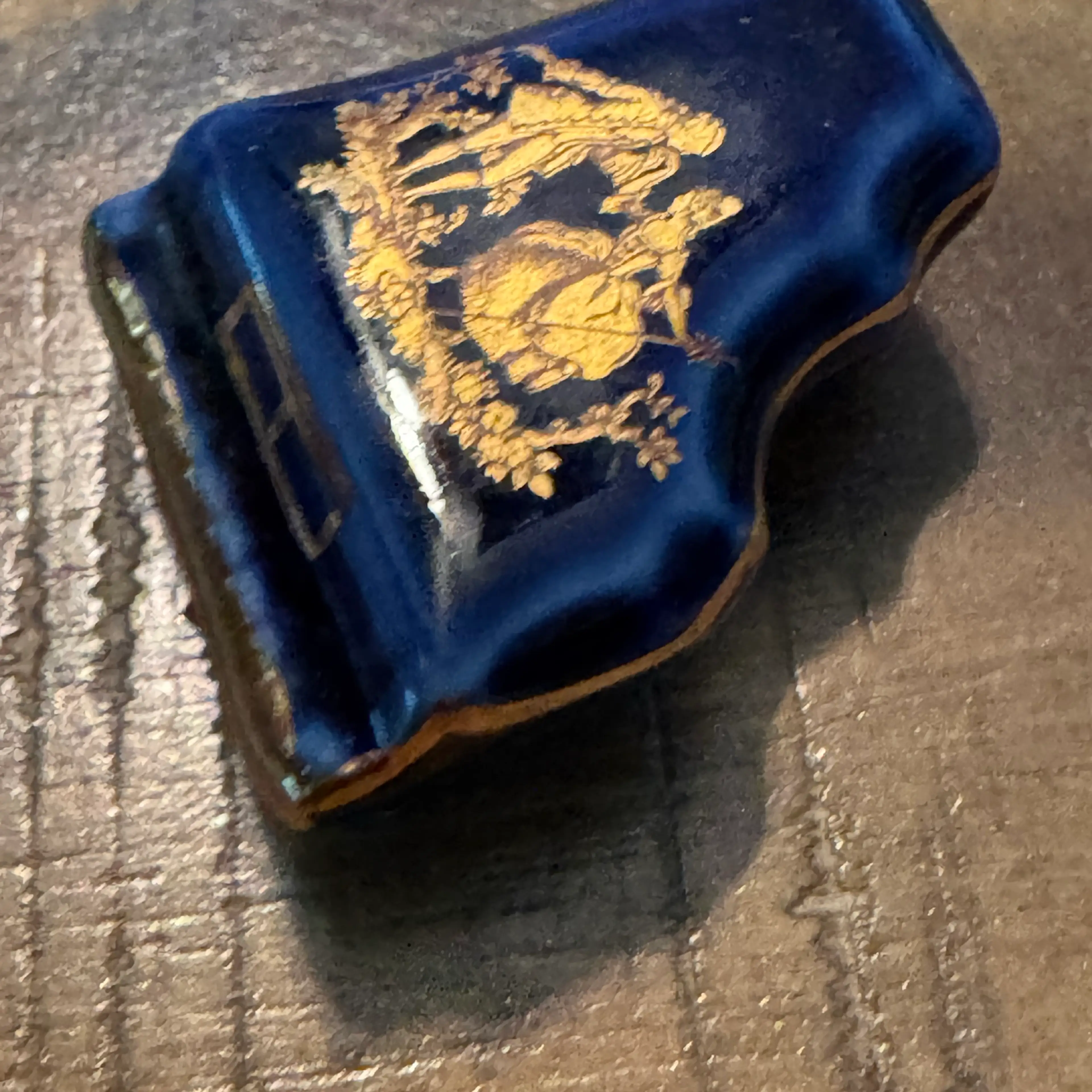 Image 2 of 6