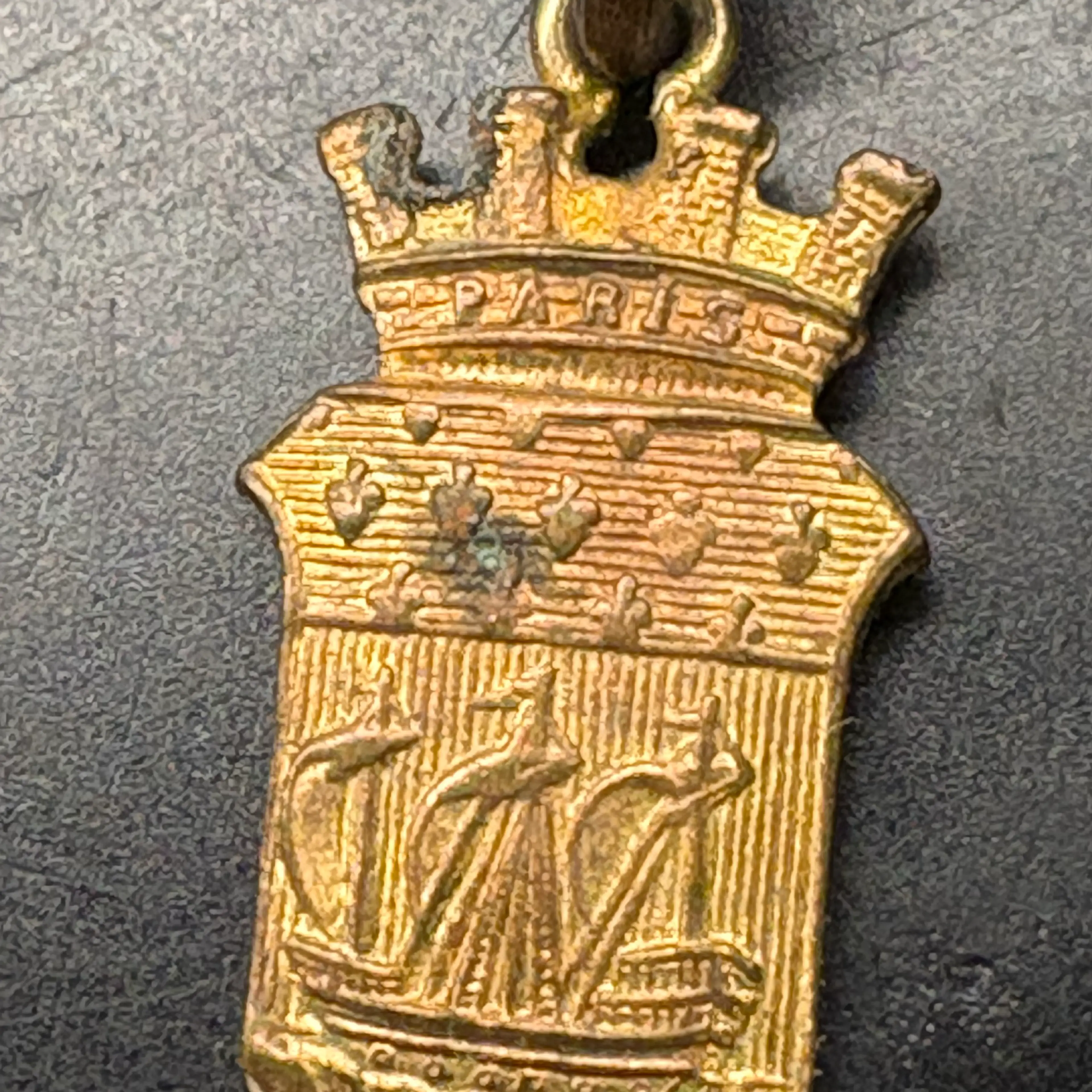 Image 2 of 6