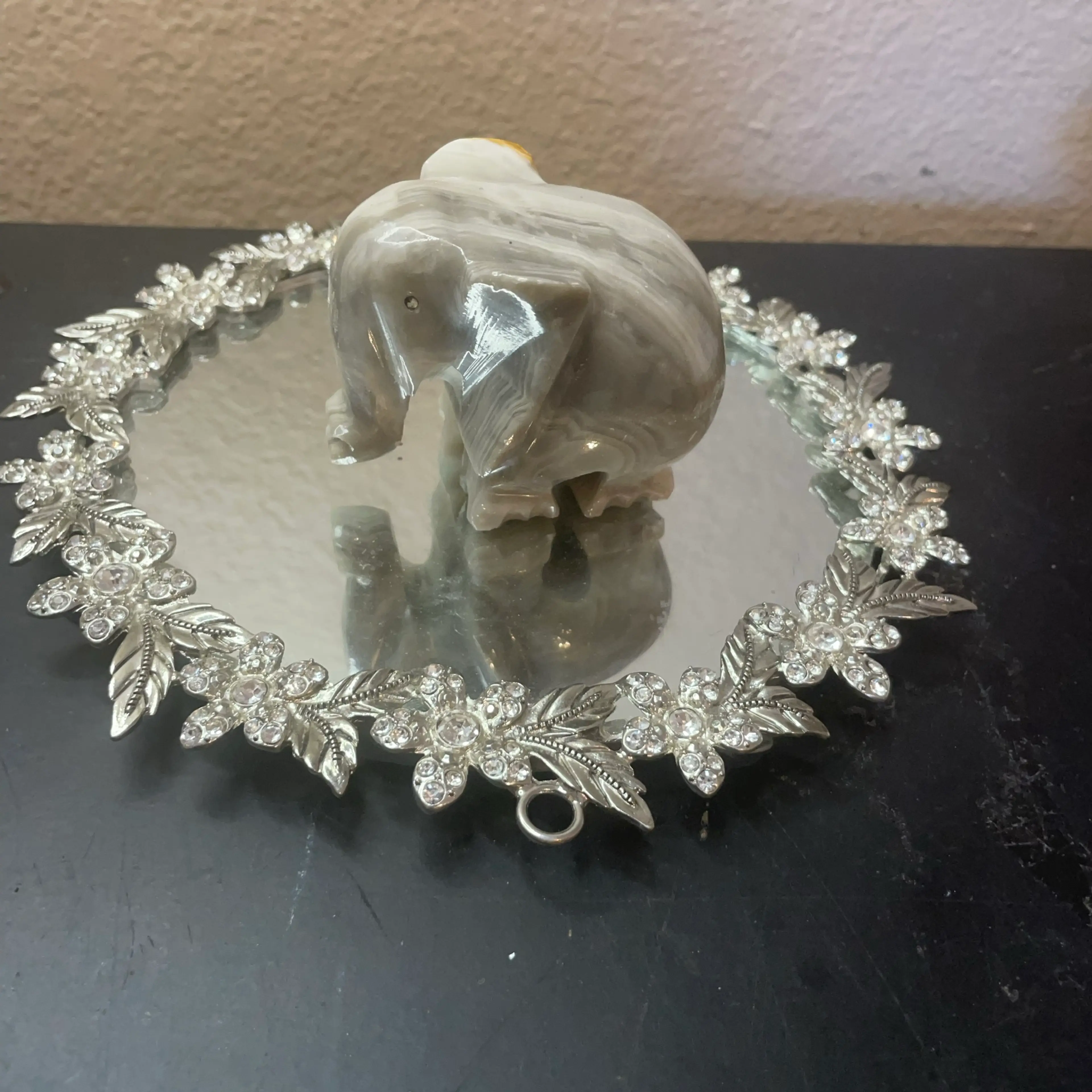Image 4 of 4