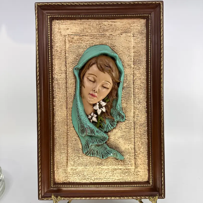 1978 Lady With Florals Wall Plaque