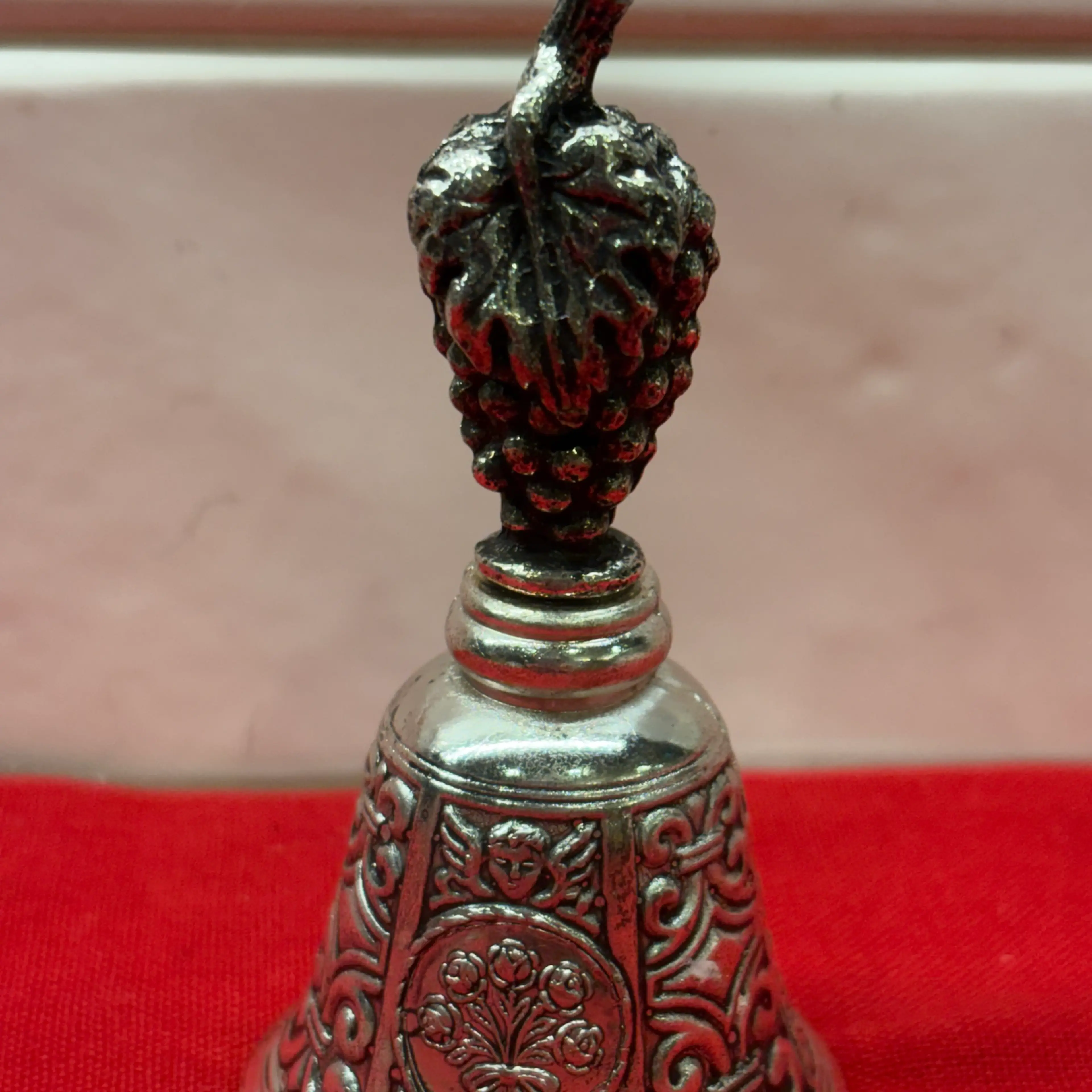 Image 2 of 8
