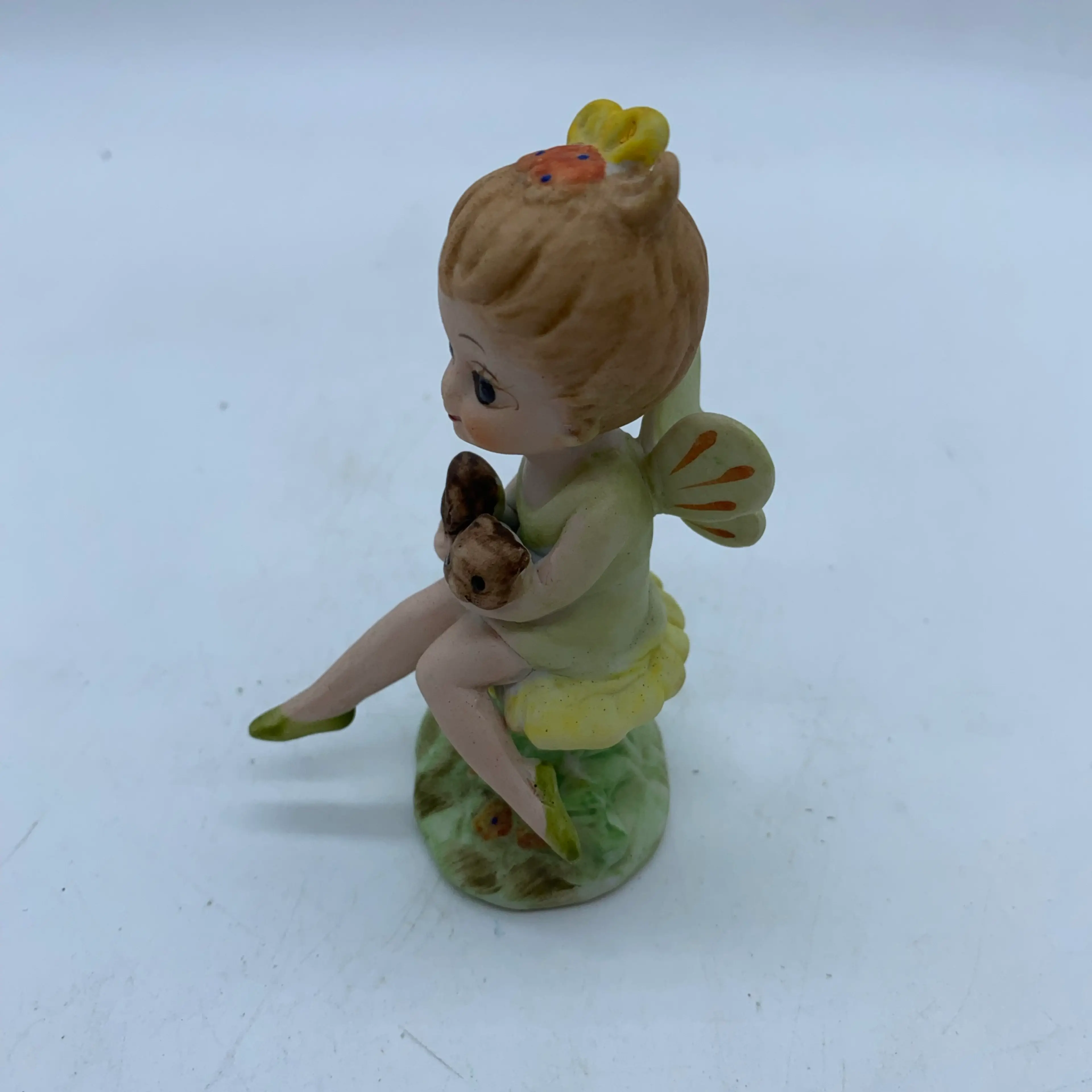 Image 2 of 8