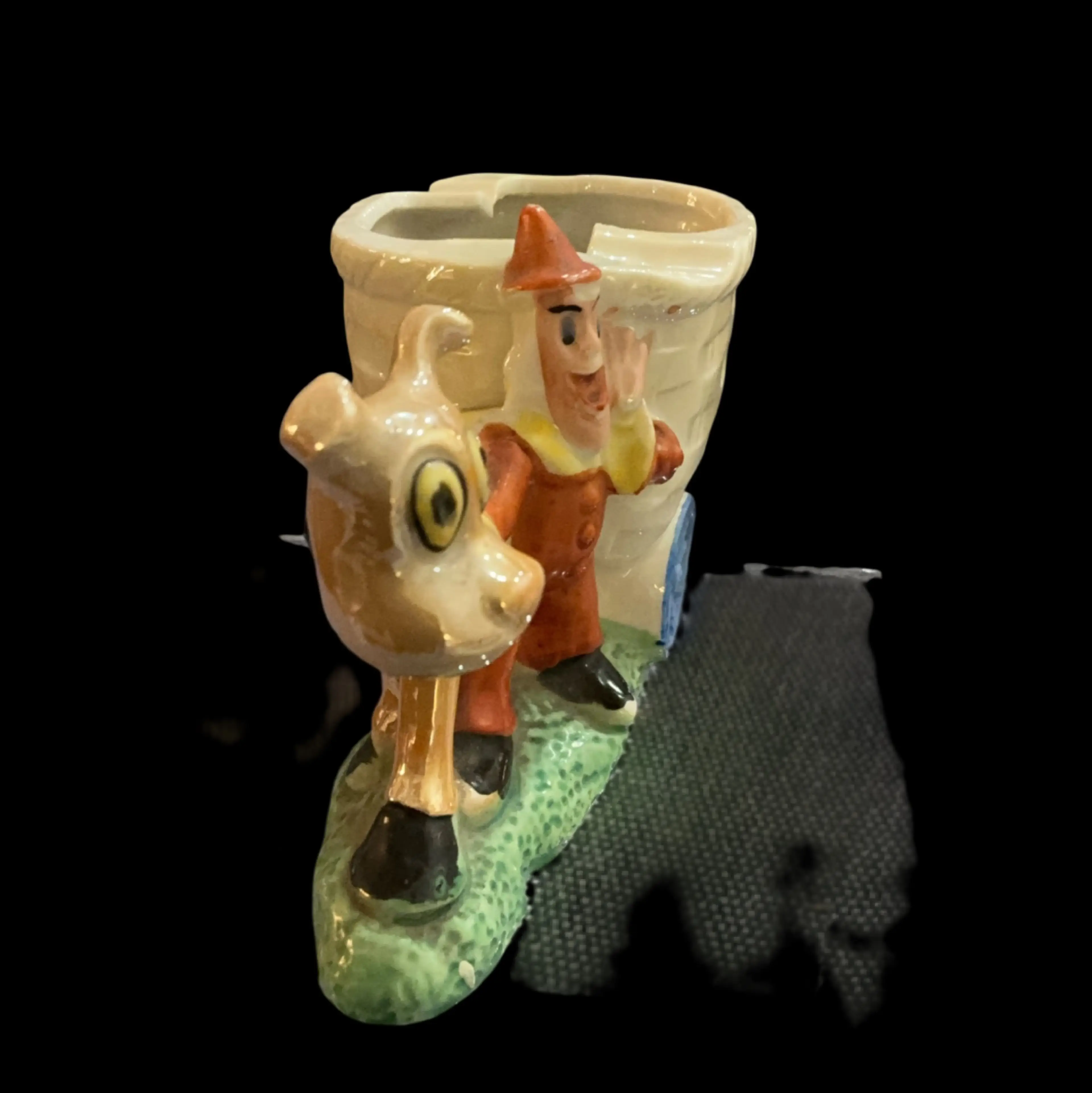 Image 4 of 6