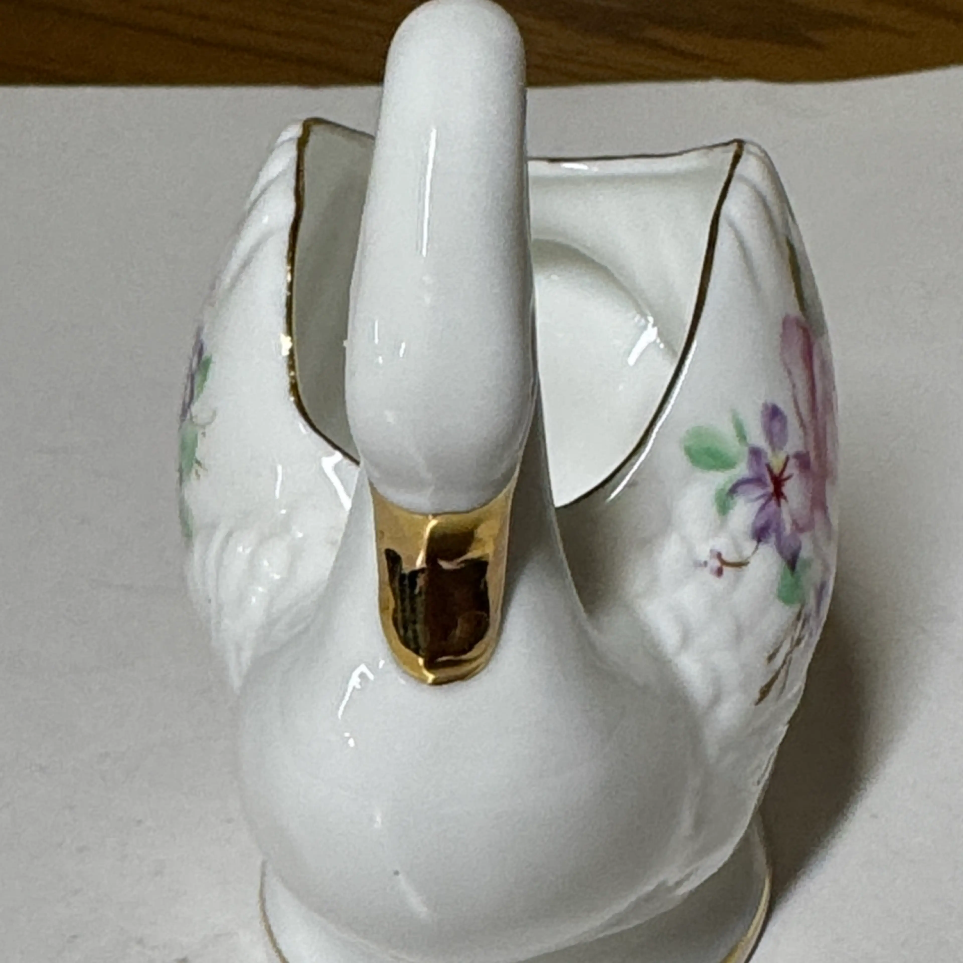 Image 2 of 7