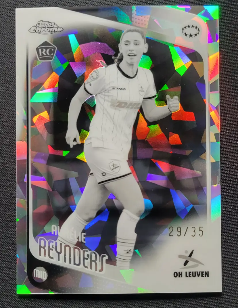 2025-26 UWCL Topps Chrome Sapphire - Aurelie Reynders RC - B&W /35