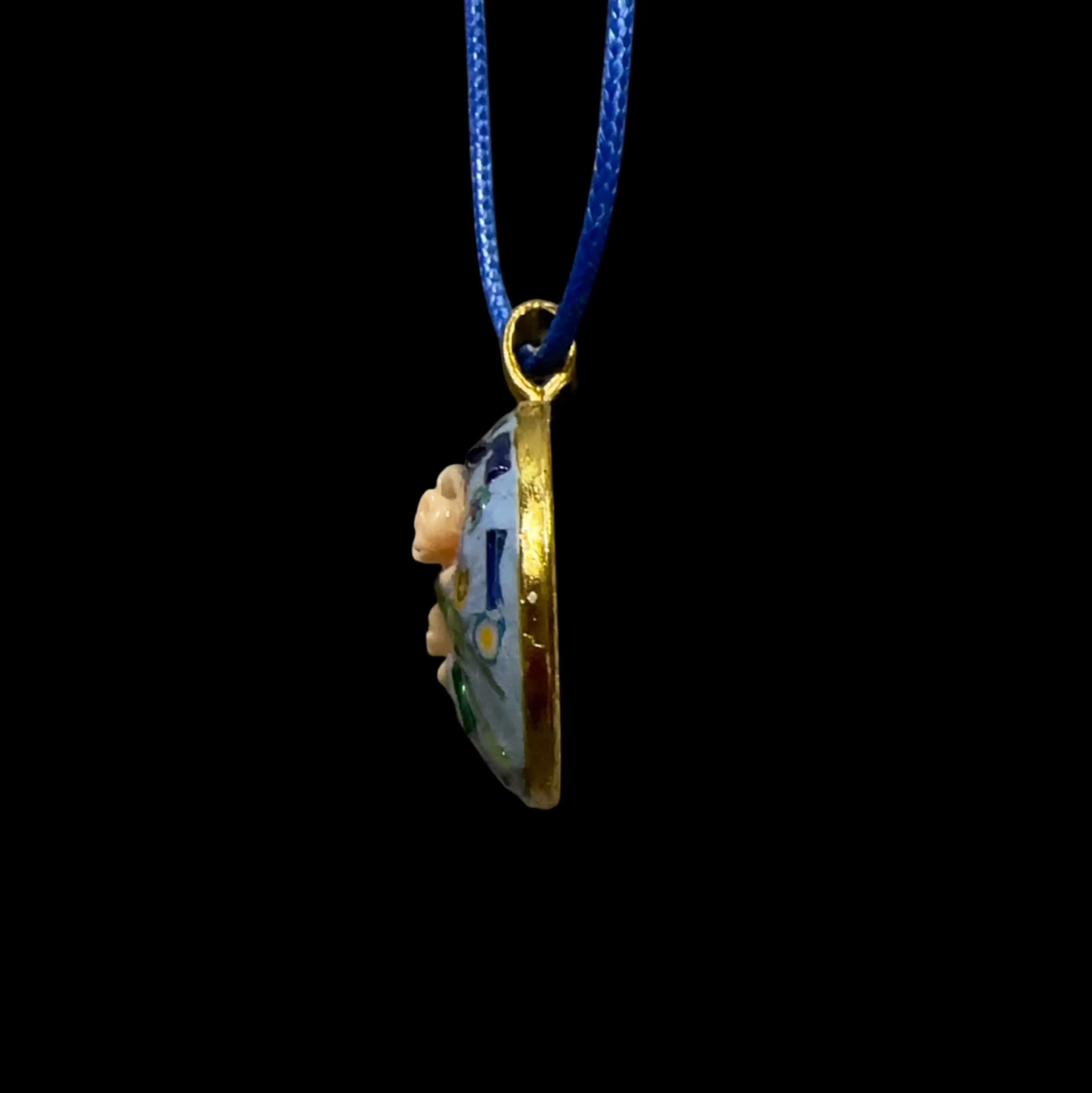 Image 4 of 4