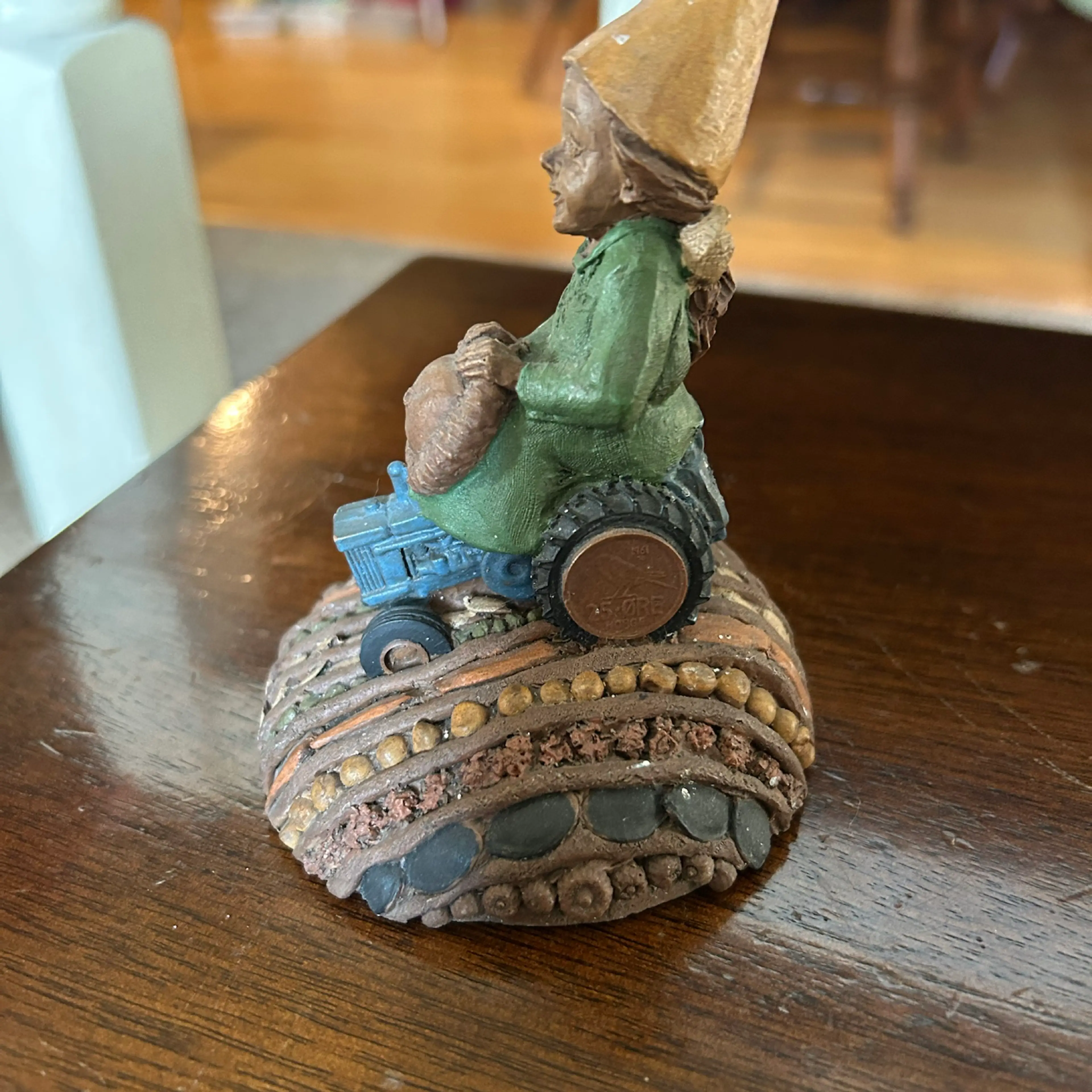 Image 2 of 4