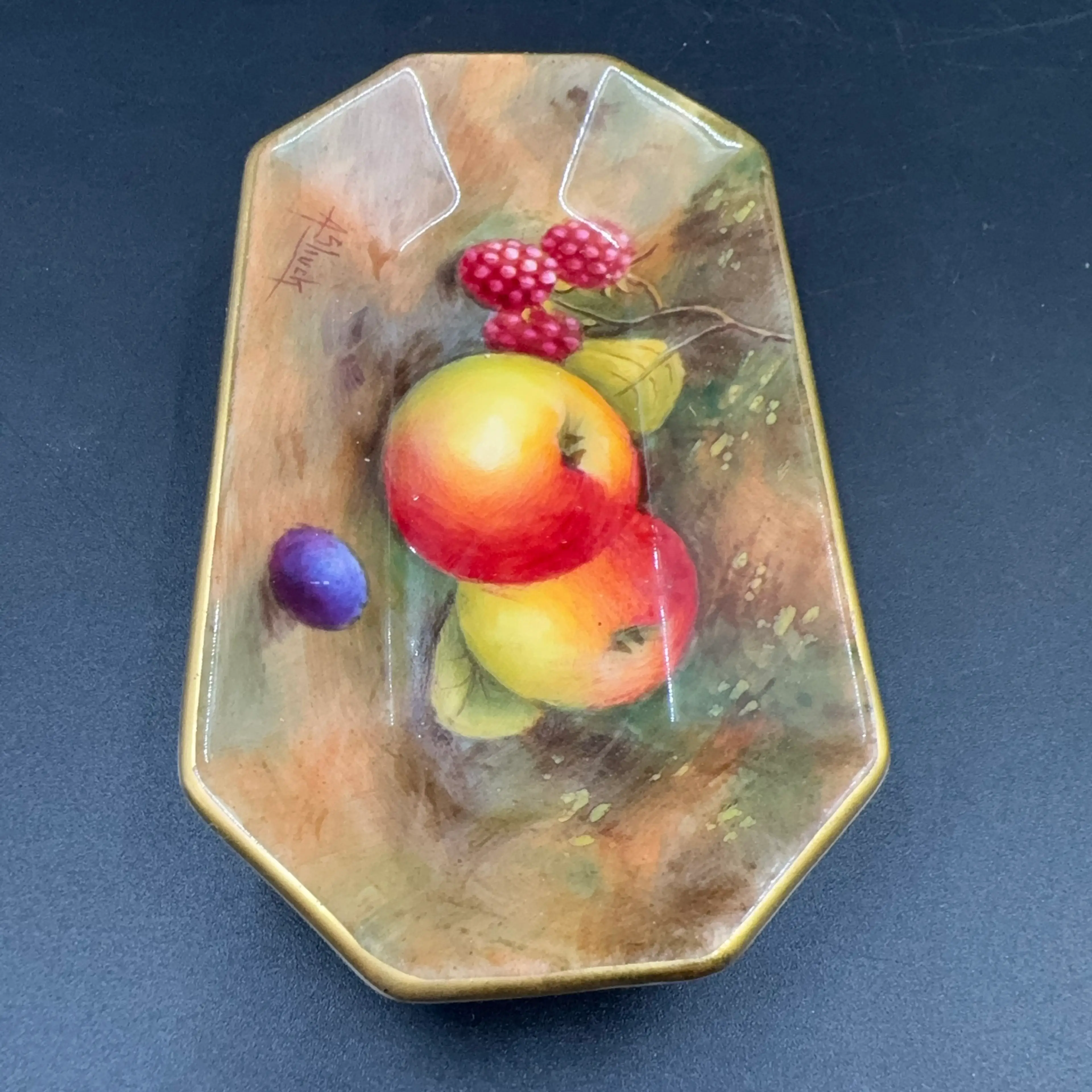 Image 4 of 5