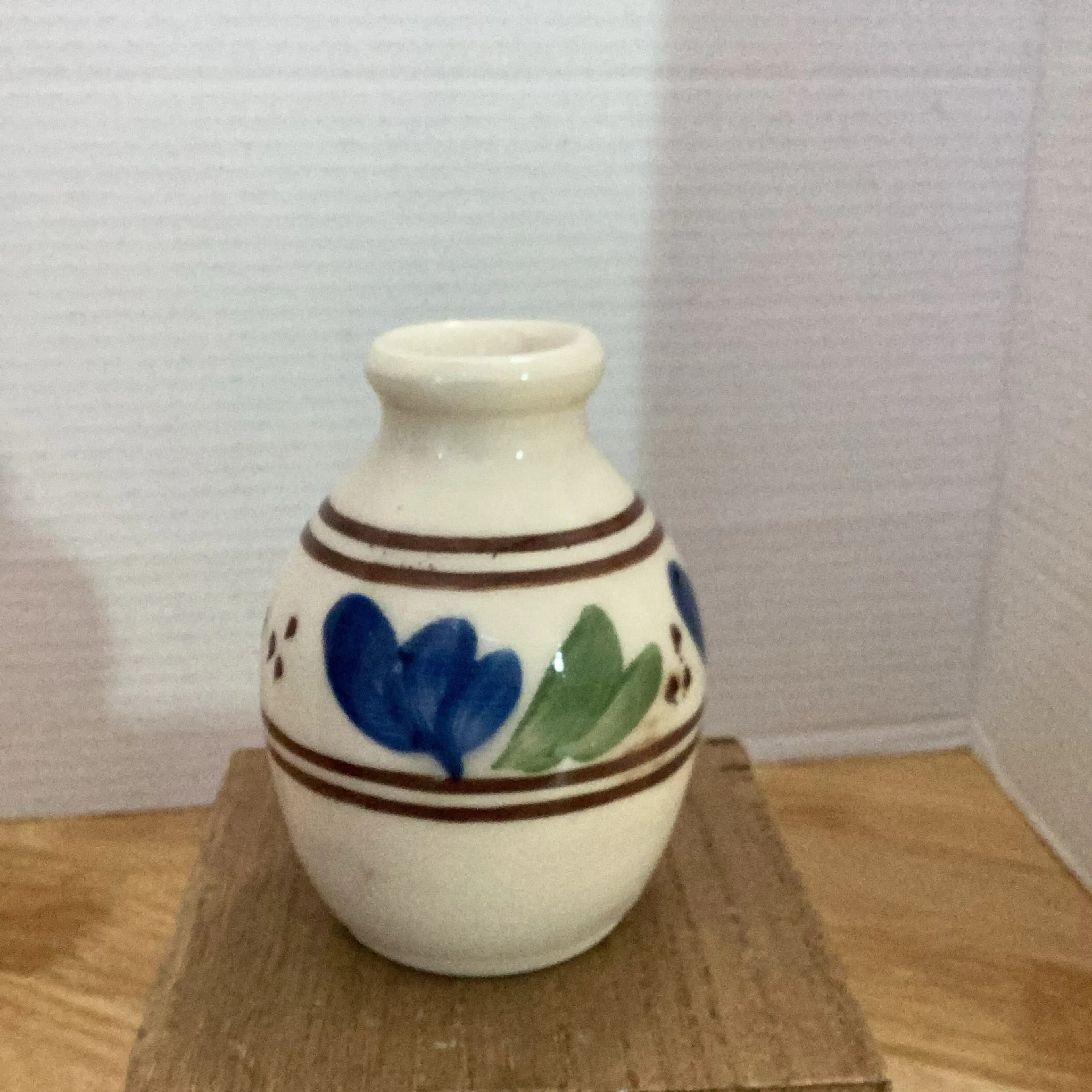 Image 2 of 7