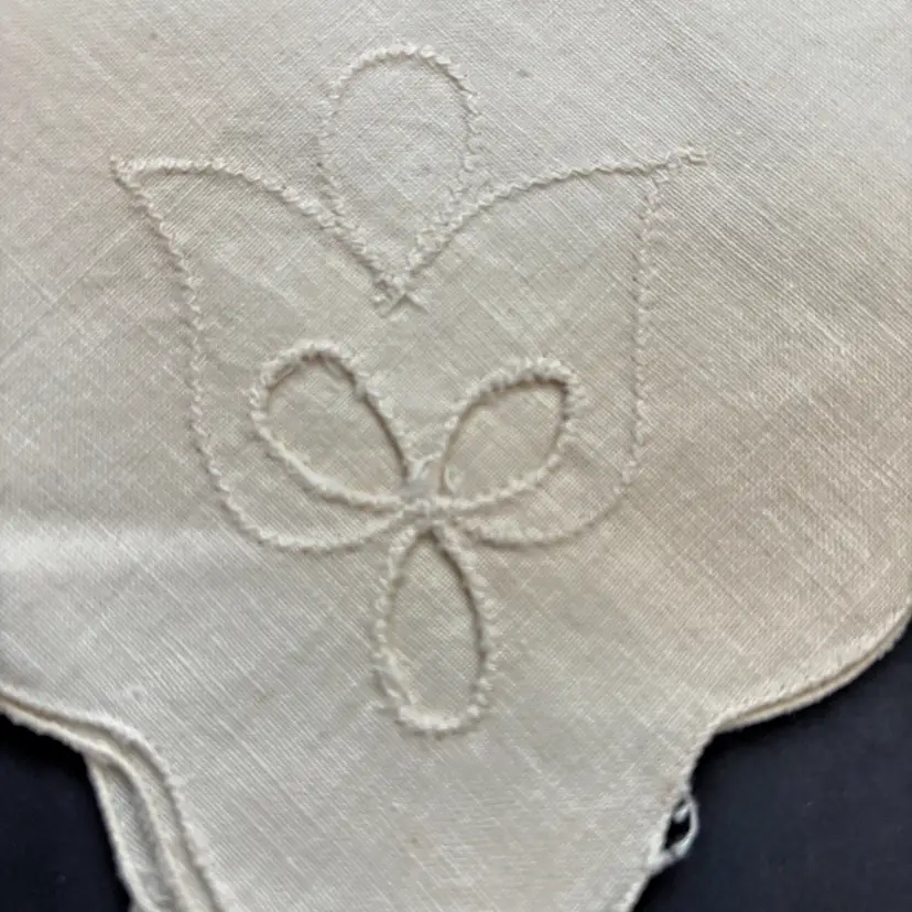 Cottagecore Cutwork Linen Dinner Napkins Lunch Dining Vintage Embroidered Set 4