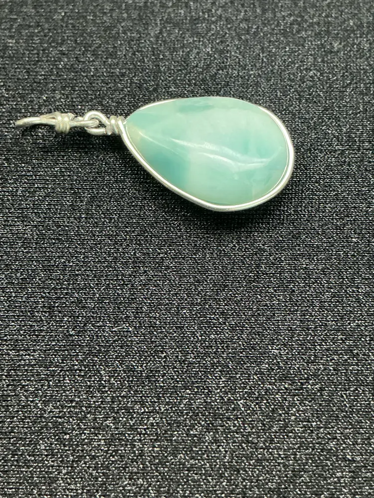 #8NNME - Blue & White Teardrop Artisan Pendant