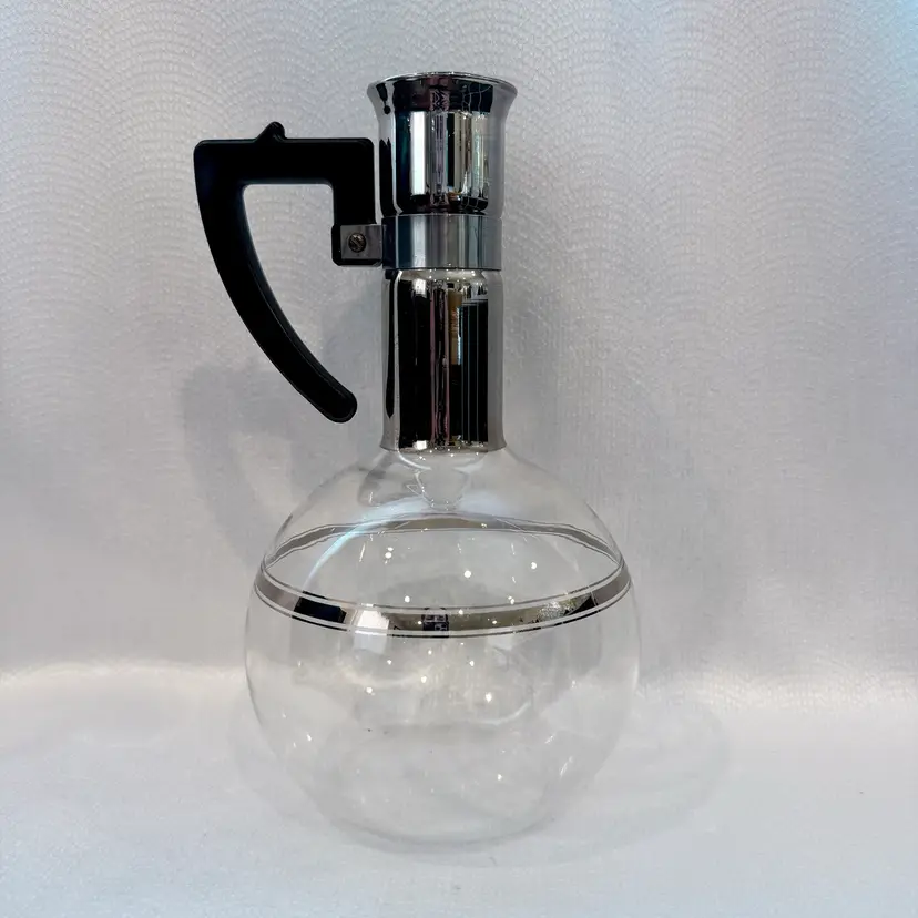 Vintage MCM Inland XXX Hand Blown Glass Decanter Carafe Bakelite Handle 12" Tall