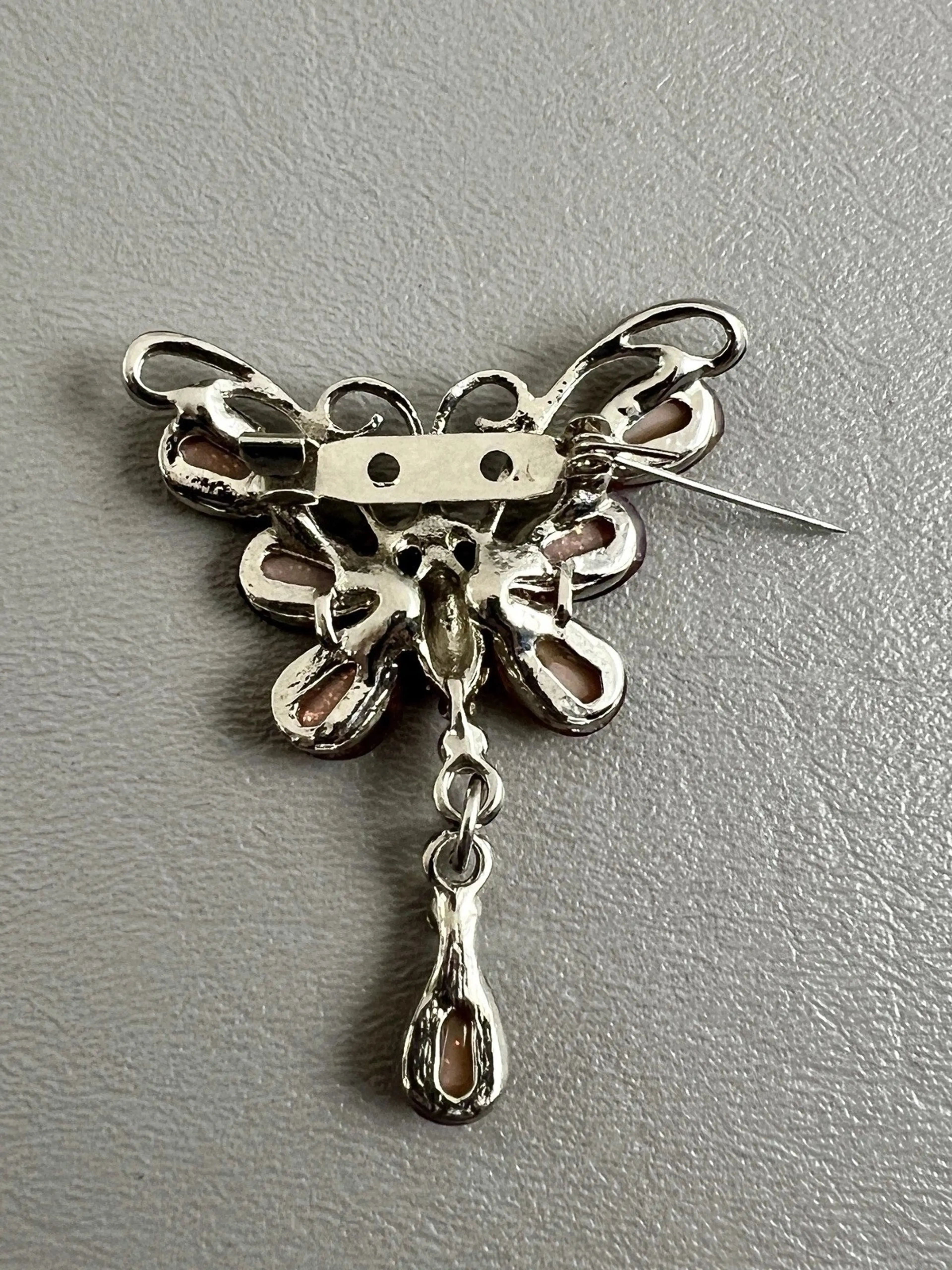 Image 4 of 4